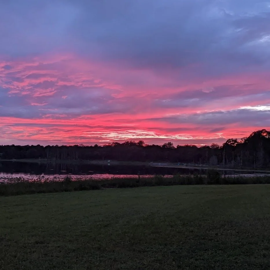 alt= "pink and purple sunset"