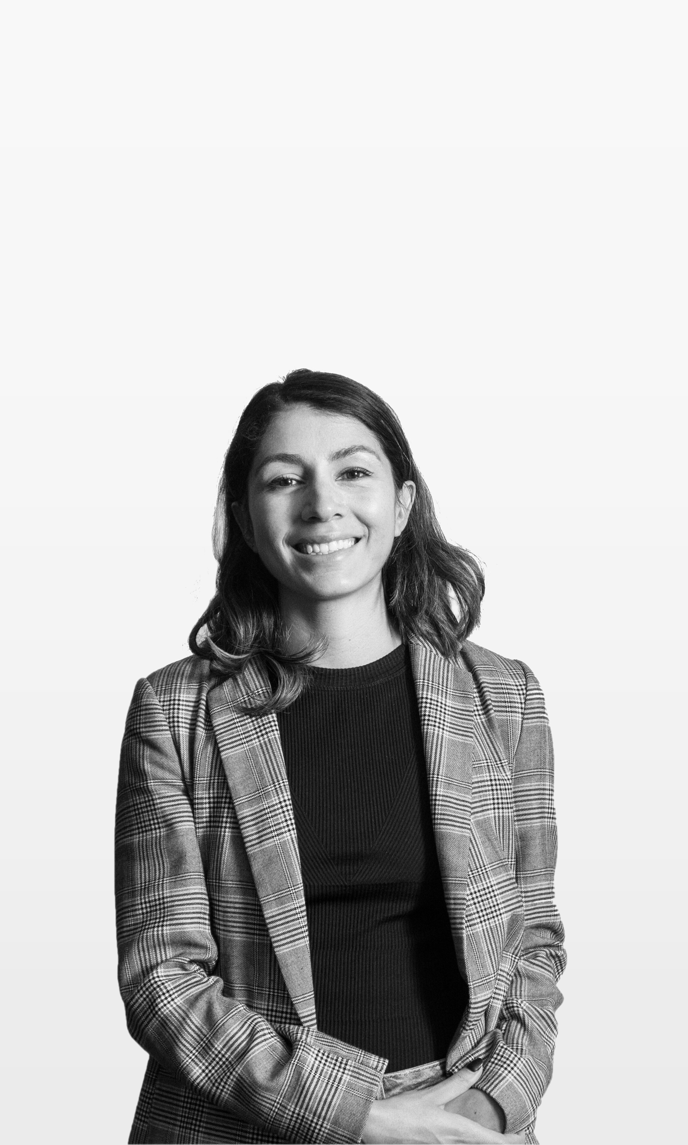 Alejandra Quinteros - Arquitecta, Directora Creativa - Nuestro equipo tiene como misión crear un impacto positivo en la vida de las personas a través del diseño.