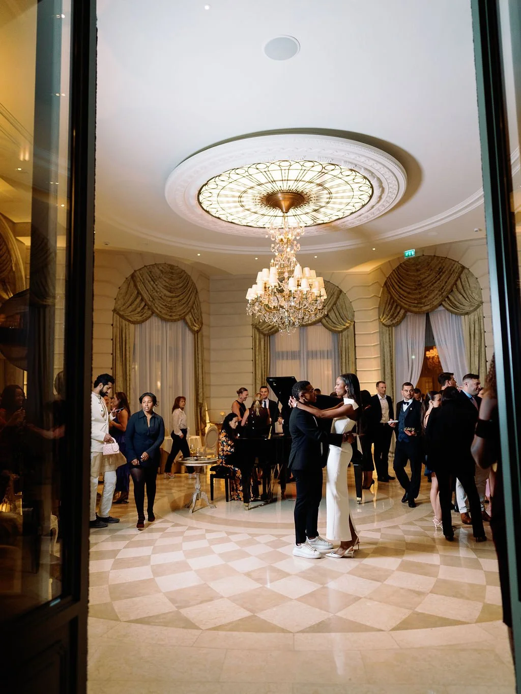 Chateau_de_villete_paris_wedding-277.jpg