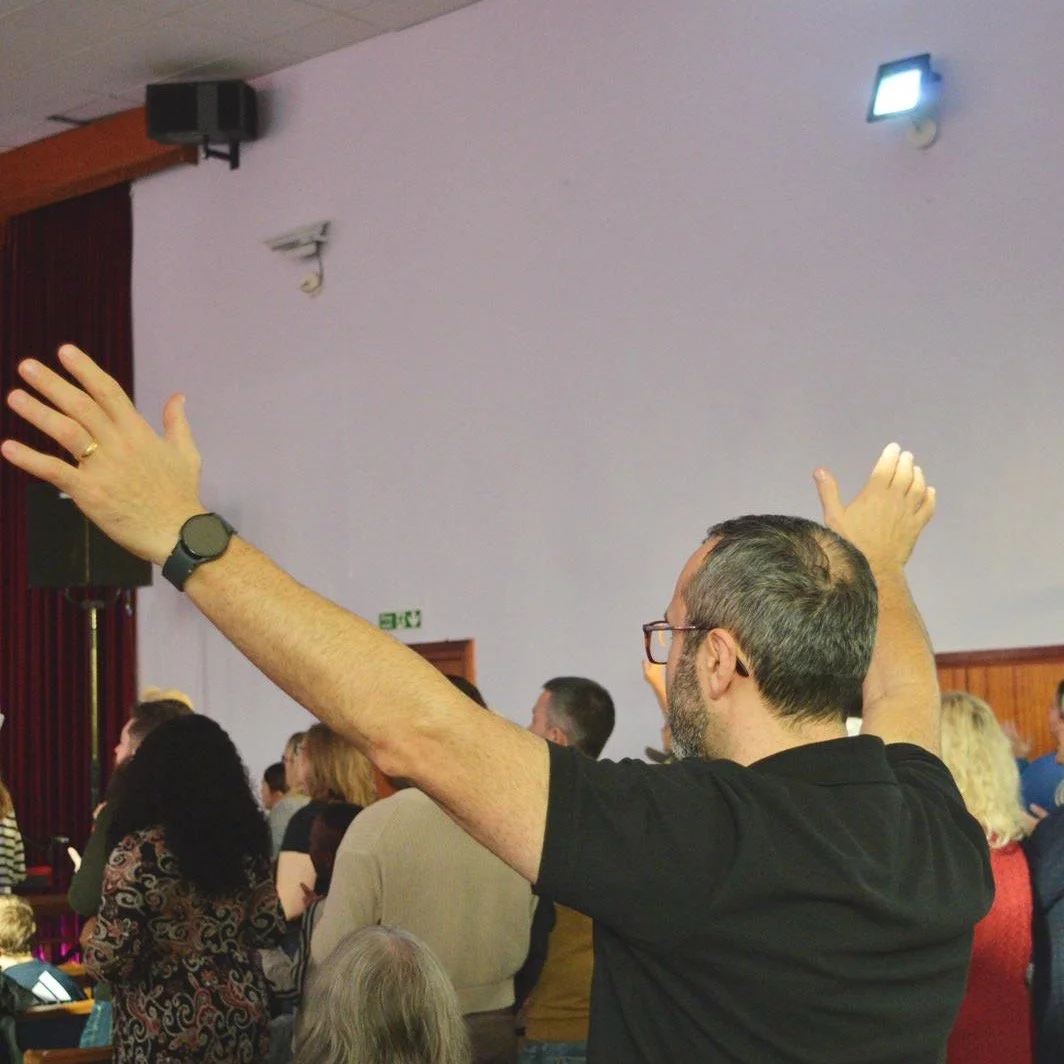 Why come this Sunday?
Amid the December rush, it&rsquo;s so good to pause and reconnect with what Christmas is really about &mdash; the hope, peace, and light that Jesus brings.

Join us this Sunday as we step into the festive build-up to Christmas. 