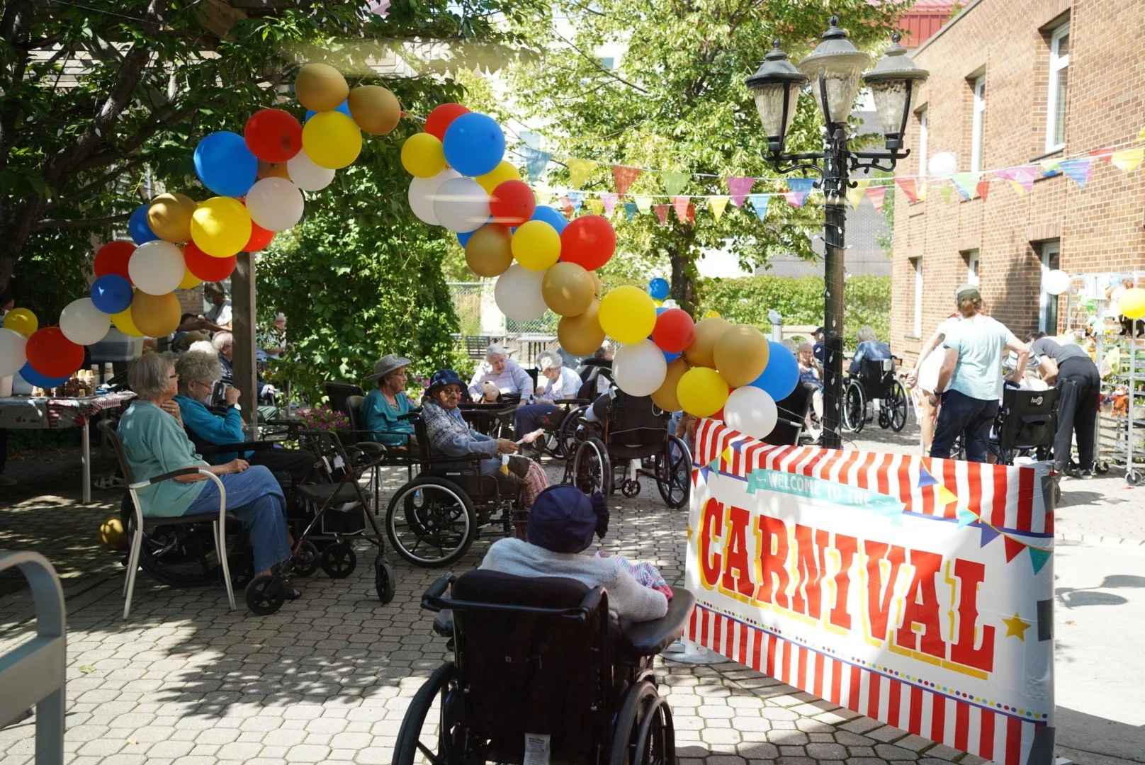 Carnival 16.jpg