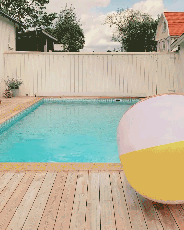 Summer_Vibes_Float.gif