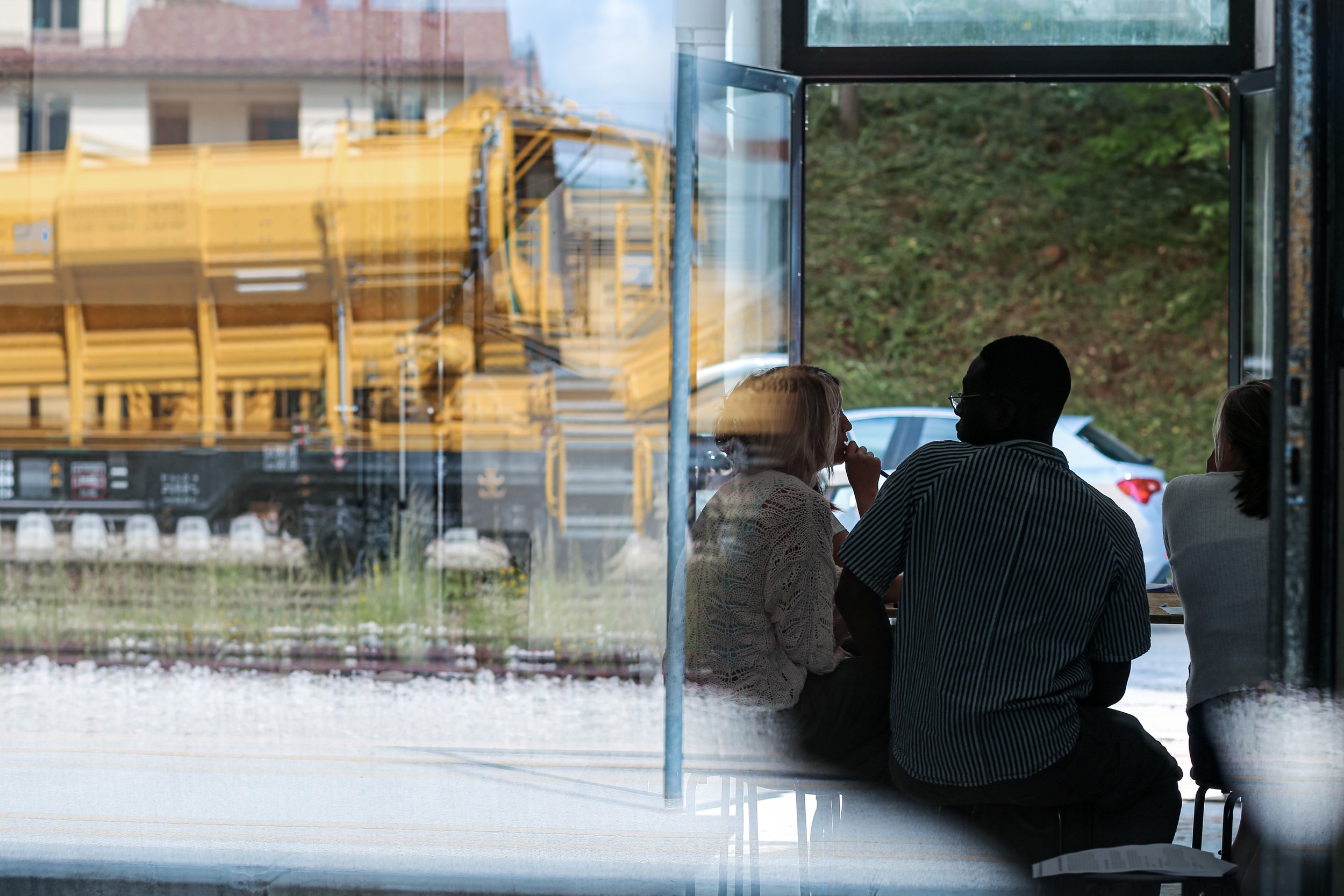 Students working at the Roccaraso Station popup lab.JPG
