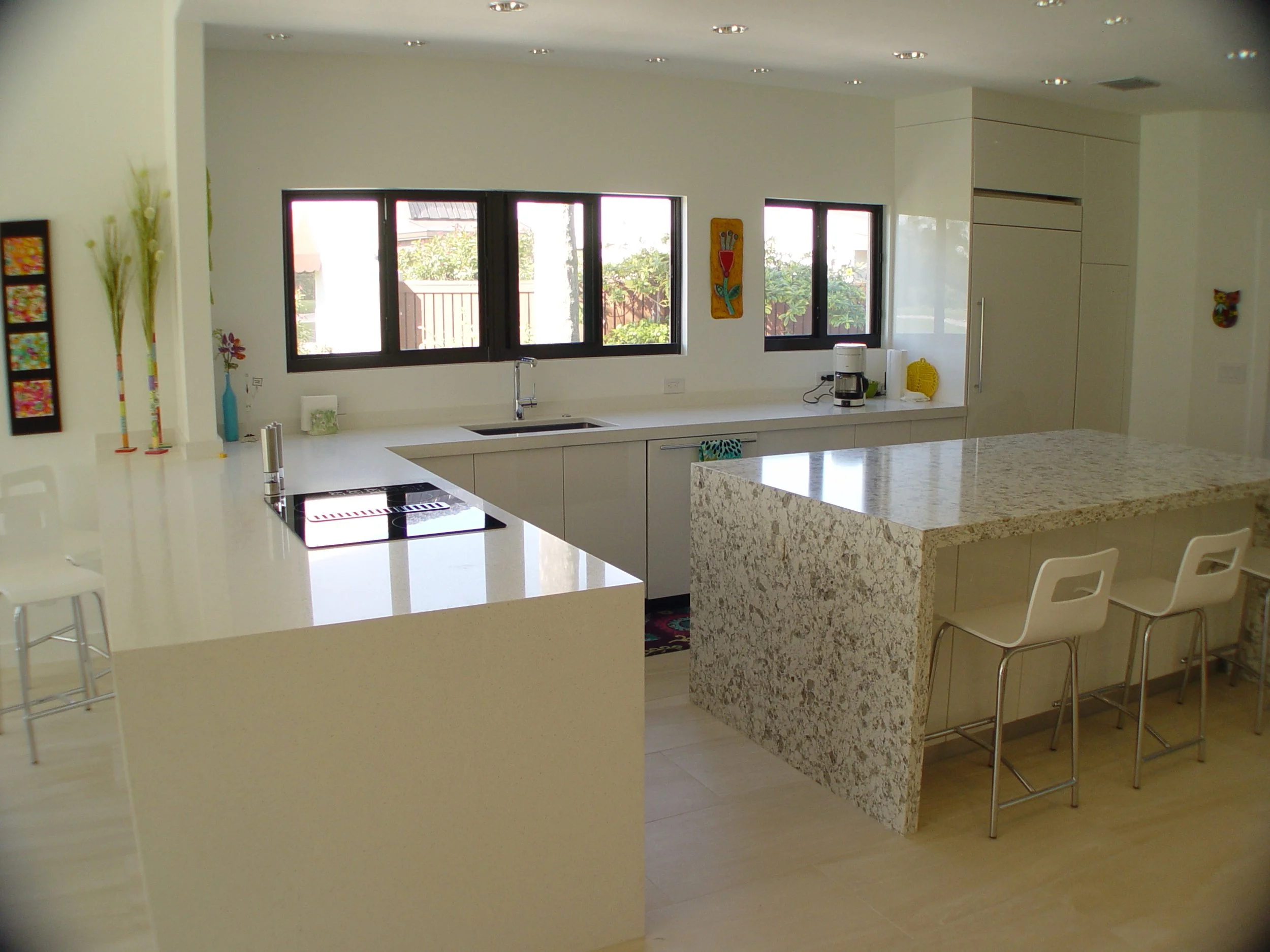 Pyle Villa Kitchen.JPG