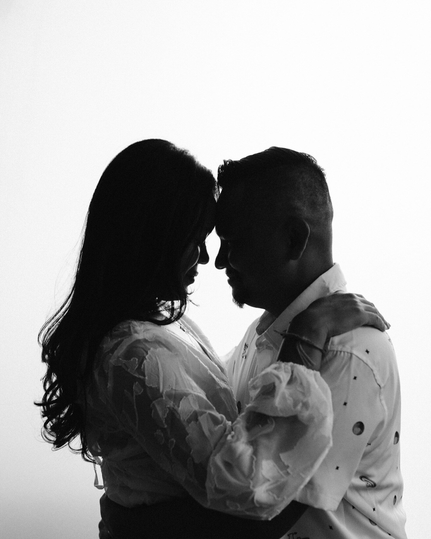 Technique: When I photograph my couples, the classic shots are a must, but it's always cool to find shots that are unique. I found this frosted window inside of Ponce City Market that was creating an amazing backlight and wanted to use it. Glad that 