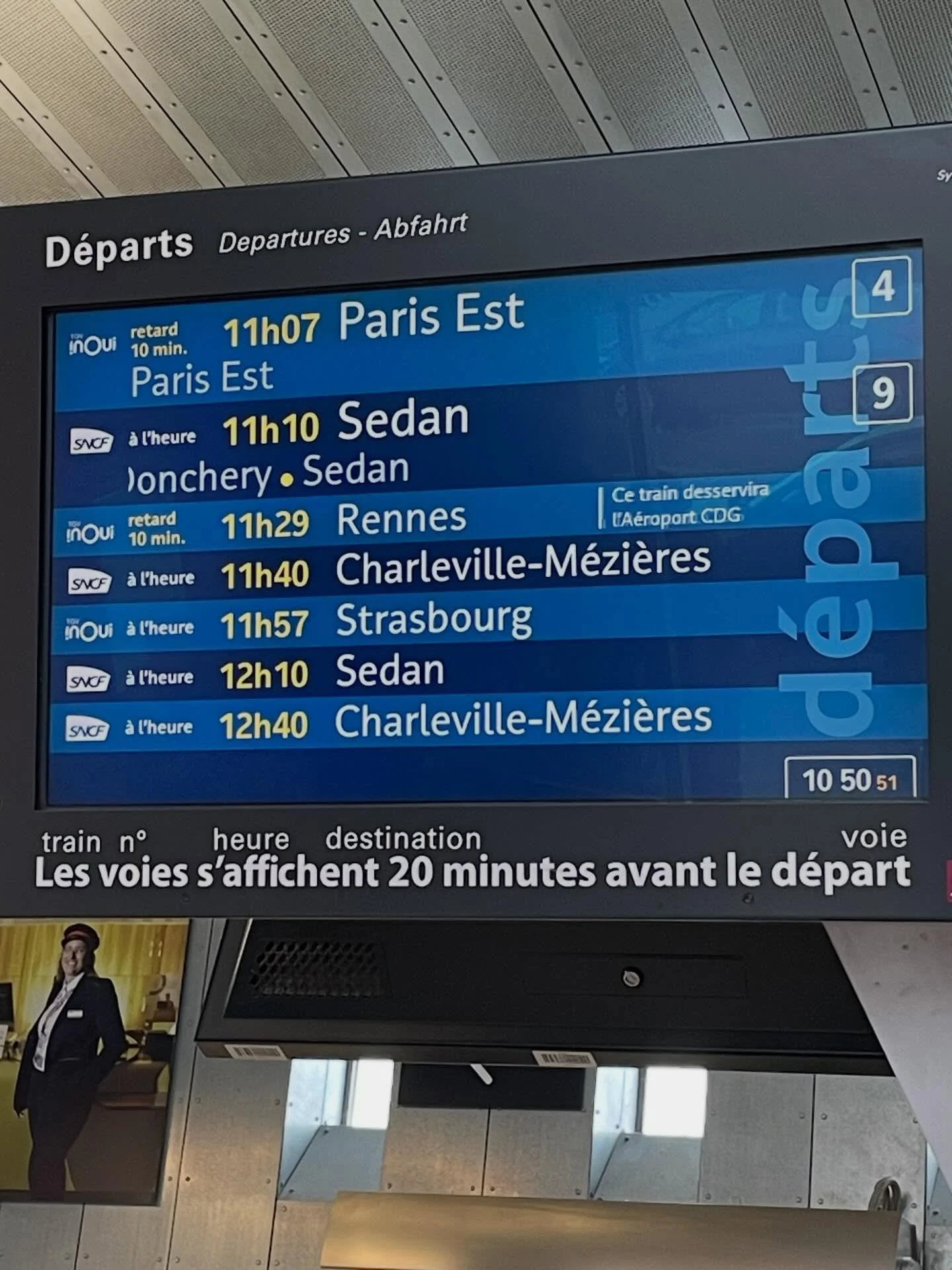 Rennes 🩷🔥👯&zwj;♂️ avec le poto @futur.radieux qui repr&eacute;sentait @papier.bon.oeil . On y &eacute;tait pour le festival @festival.ancrages , un truc de malade !!! Merci l&rsquo;orga, les b&eacute;n&eacute;voles !!! Des c&oelig;urs 🩷🔥