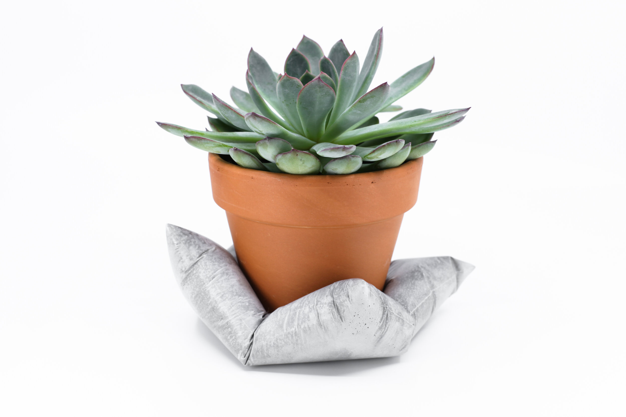 PLANTER - TERRACOTTA