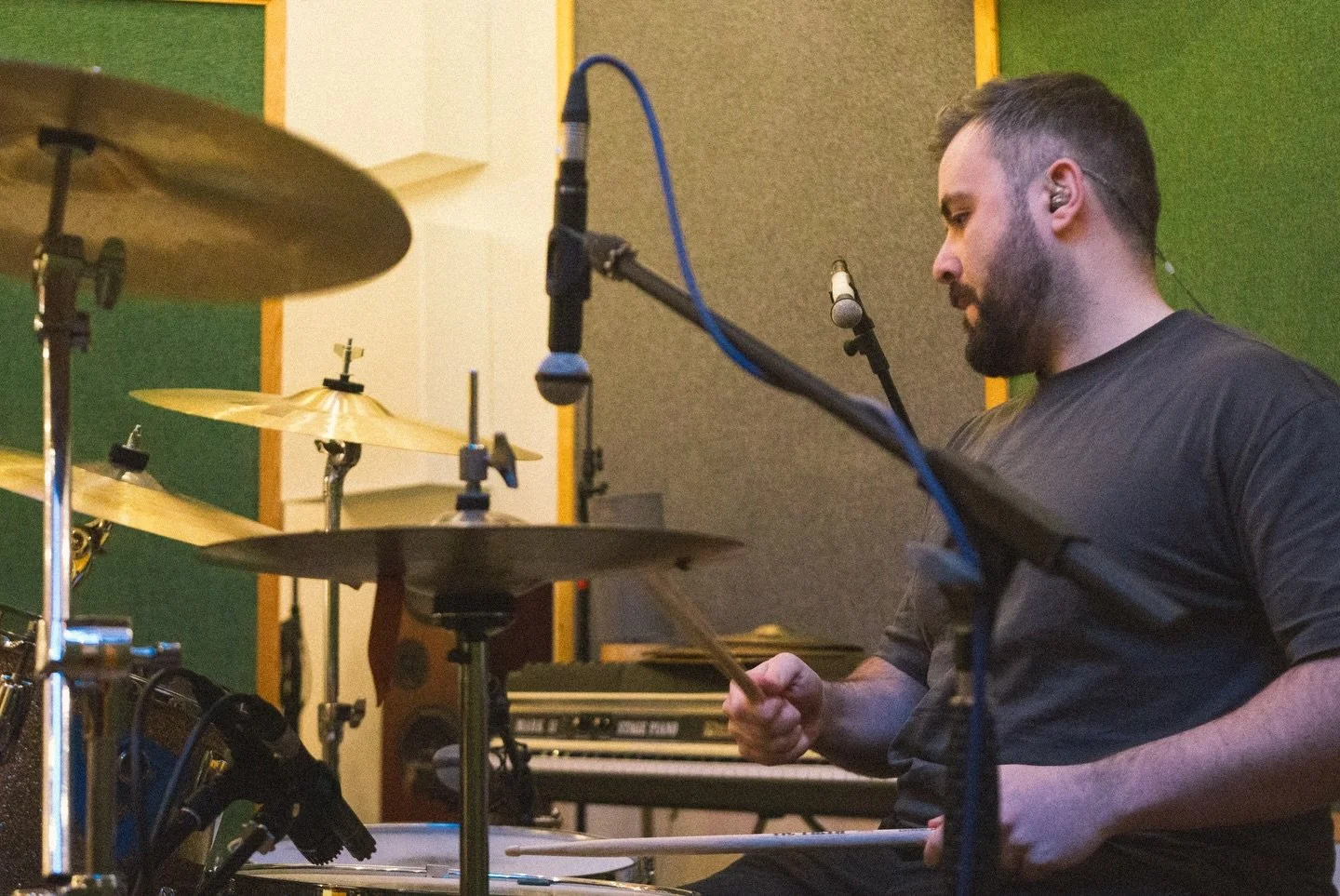 2025 was class 👌 A big thank you to all of the incredible musicians who I&rsquo;ve played with this year, and the artists that let me be a part of your projects ❤️

Excited for what 2026 will bring - I might even post more of it here, no promises 😉