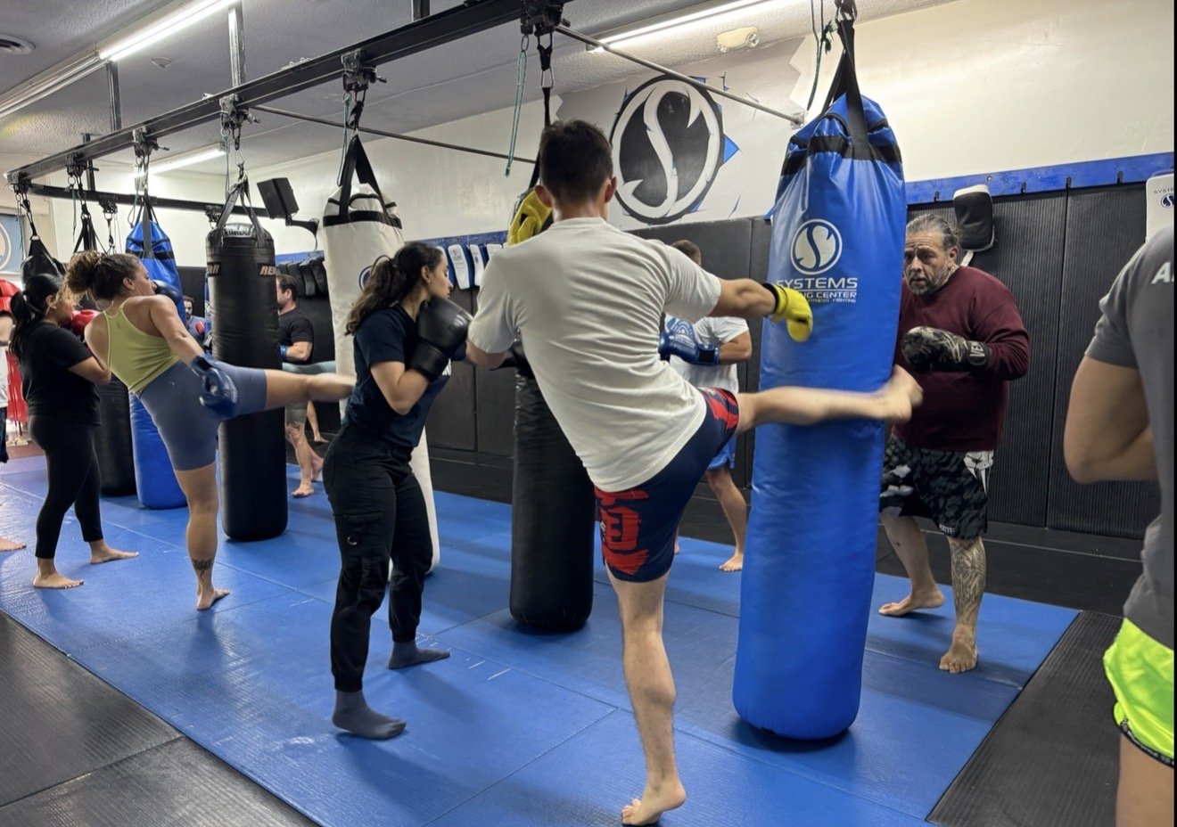 Muay Thai for Beginners: A Complete Guide to Getting Started