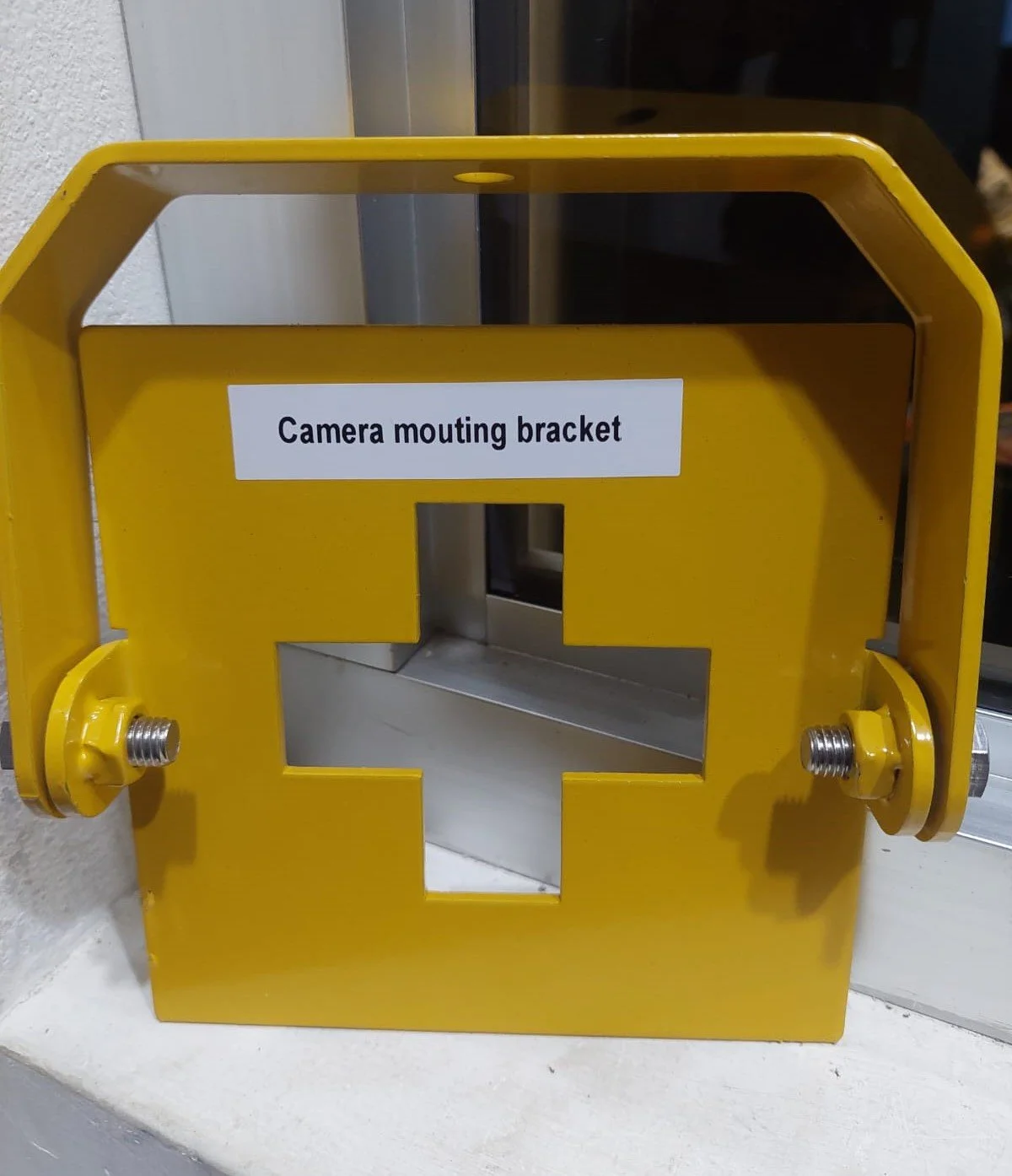 SOPORTE PARA BRAZOS DE CAMARAS - ROMANSO