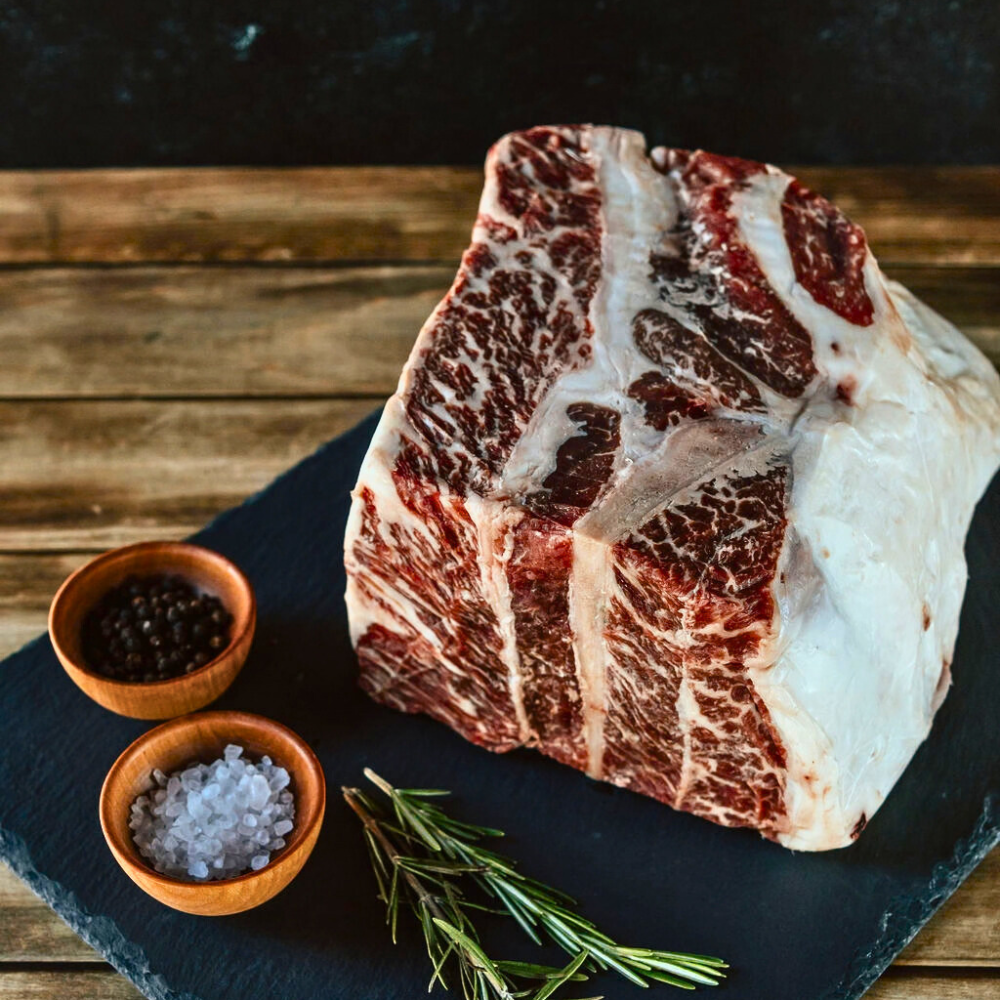 Bone-In Chuck Roast (3 pounds)