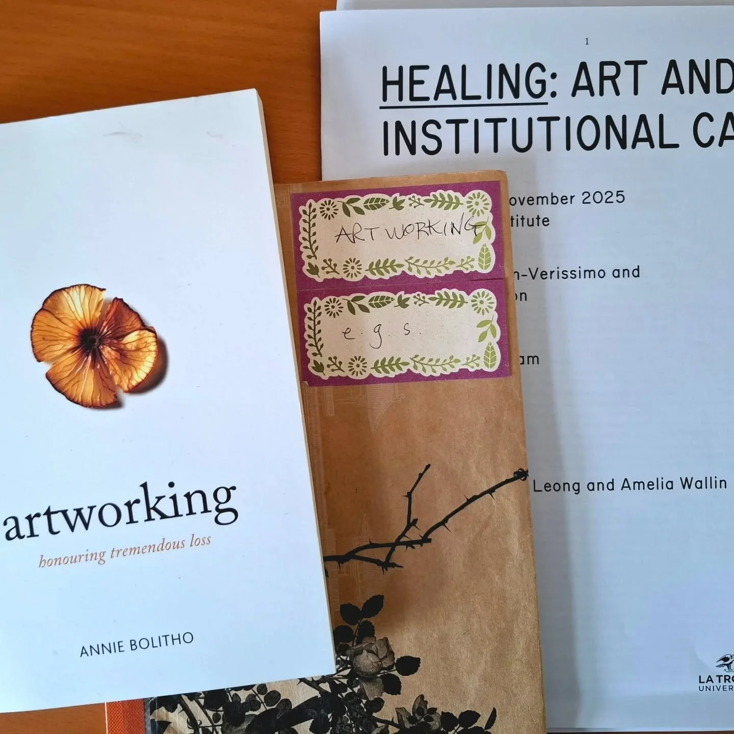 Wit(h)nessing is a term I explore in 
Artworking, honouring tremendous loss.  This exhibition exemplifies it.

Healing, Art and Institutional Care. Lucky to catch @latrobe_ai exhibition in Bendigo.

A thought-provoking review of artworking at Larunde