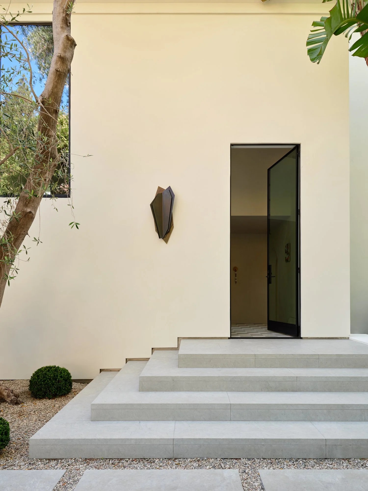 Los_Feliz_Contemporary_1.jpg
