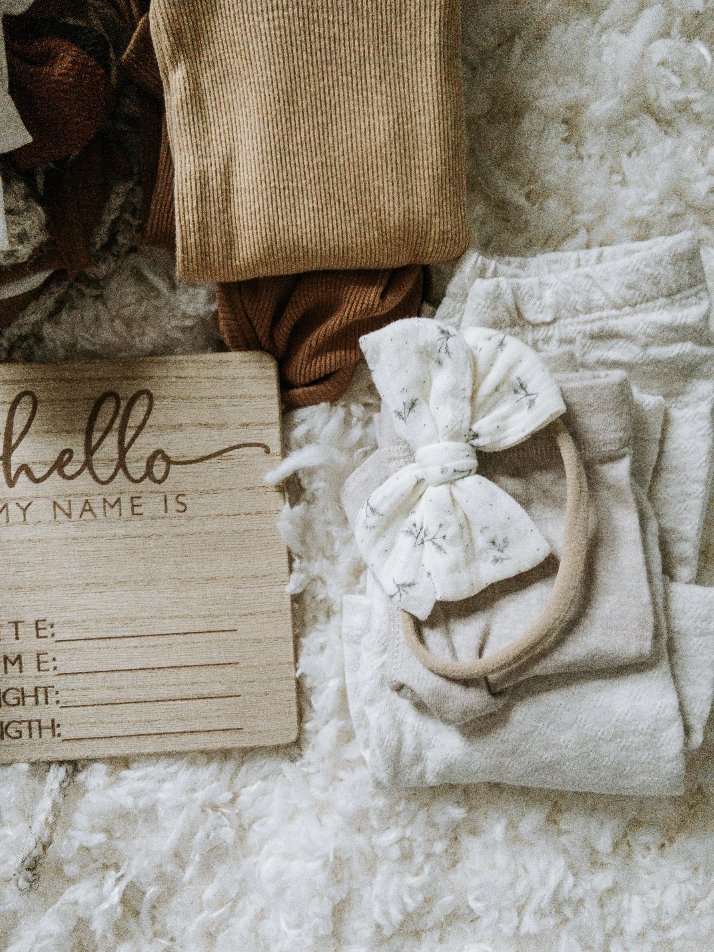 Cincinnati Newborn Photographer _ Cincinnati Fresh 48 Photography _ What's in My Hospital Bag _ Cincinnati Newborn Photography-22.jpg