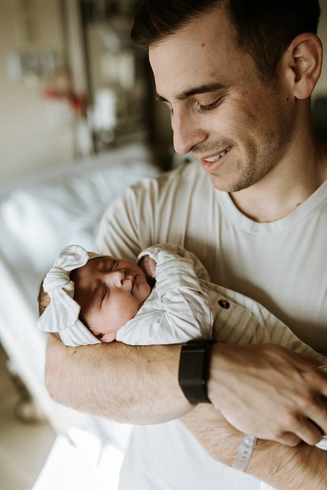 Cincinnati-Newborn-Photgrapher-How to Prepare for your Fresh 48 session-18.jpg