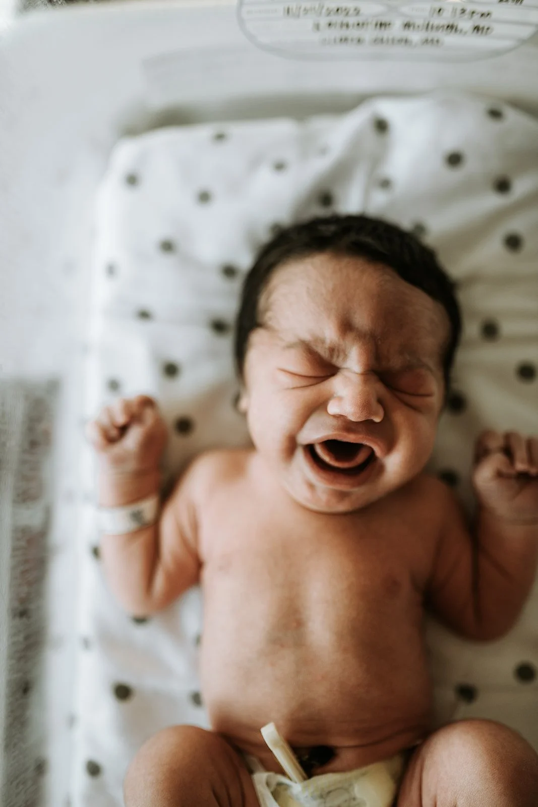 Cincinnati-Newborn-Photgrapher-How to Prepare for your Fresh 48 session-27.jpg