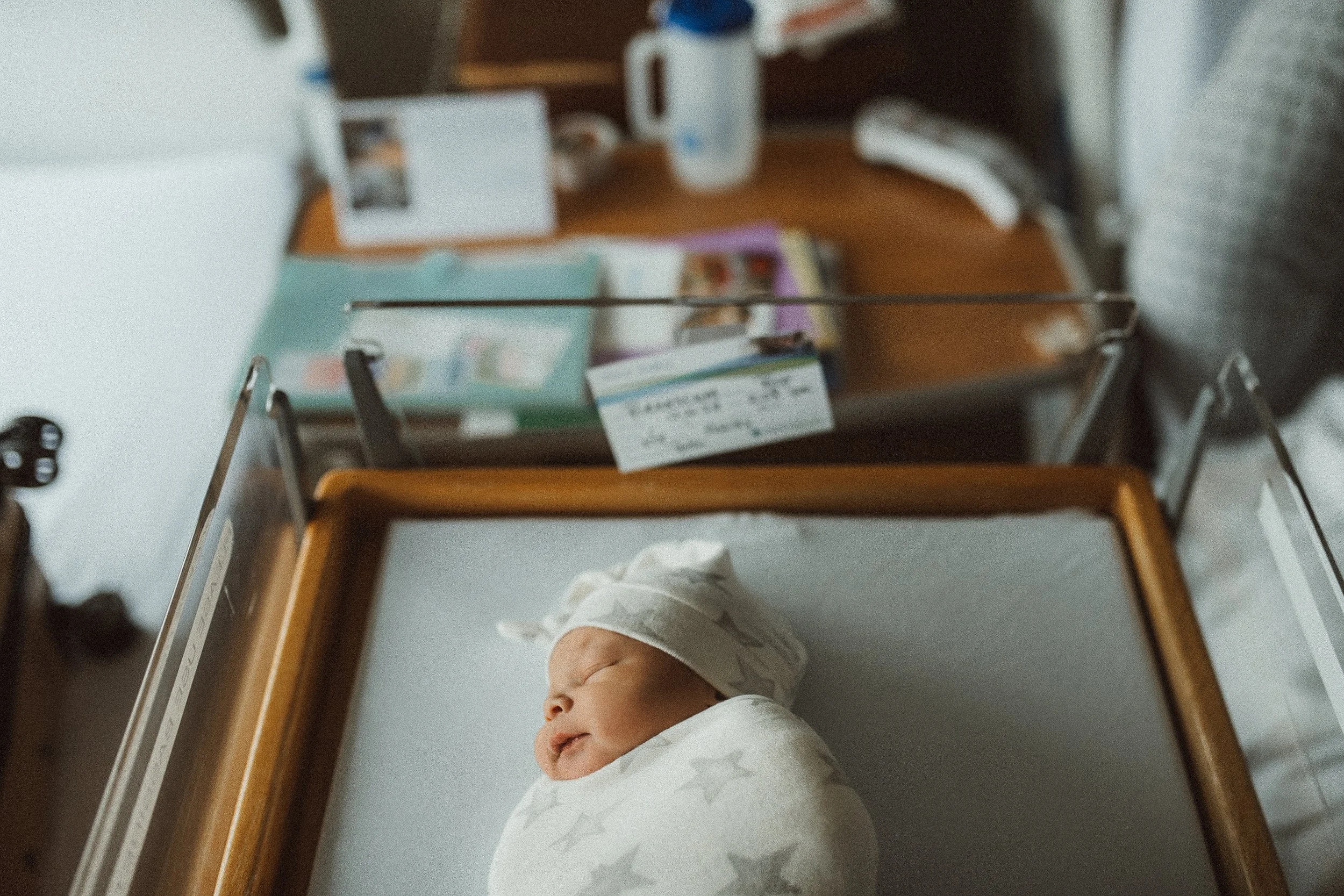 Cincinnati Newborn Photographer - Cincinnati Fresh 48 Photographer - Mercy Anderson Hospital Newborn Photography-5-5.jpg