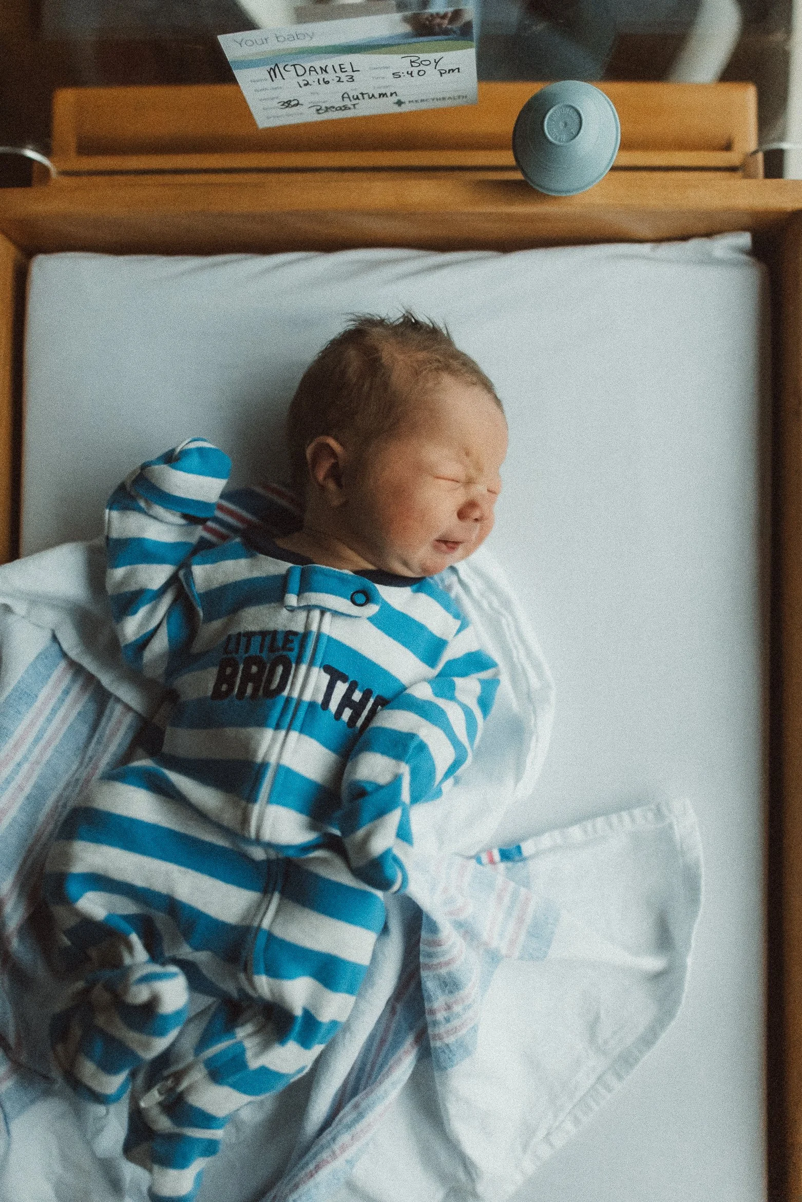 Cincinnati Newborn Photographer - Cincinnati Fresh 48 Photographer - Mercy Anderson Hospital Newborn Photography-6-3.jpg