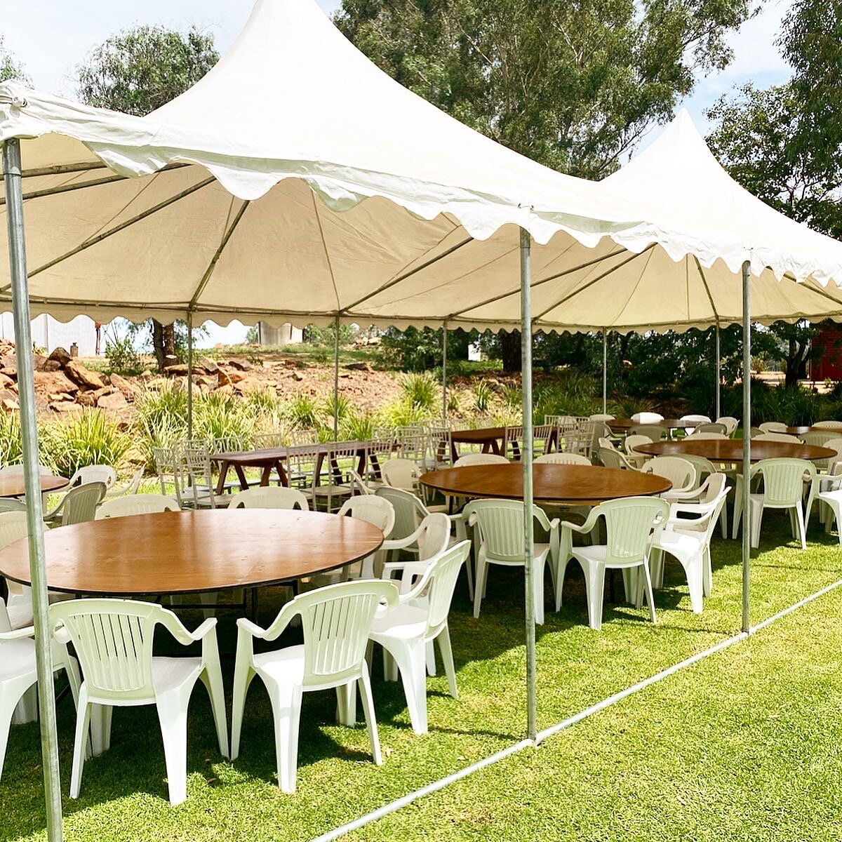 1.8m Round Banquet Table