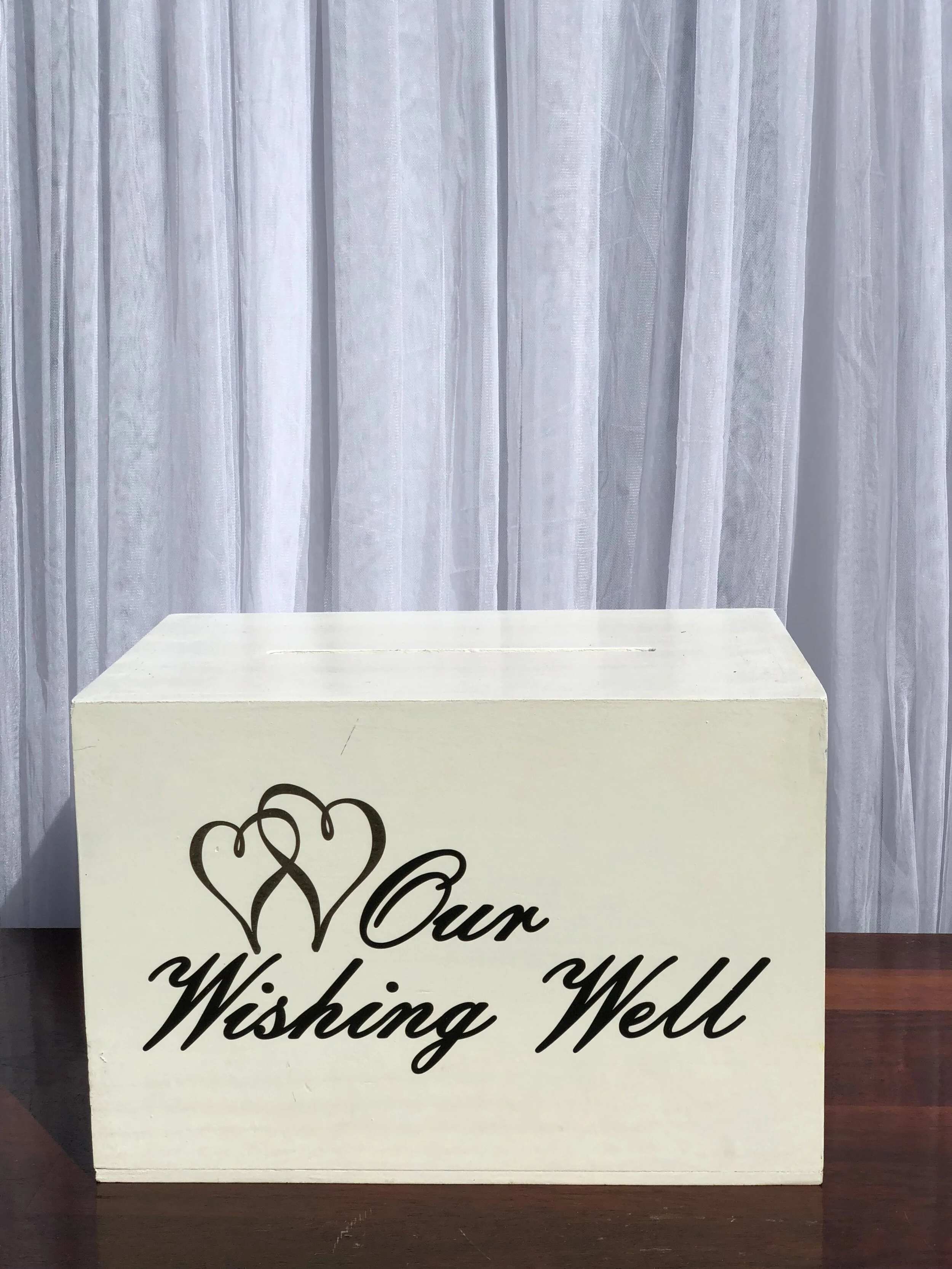 Our wishing well timber box.JPG