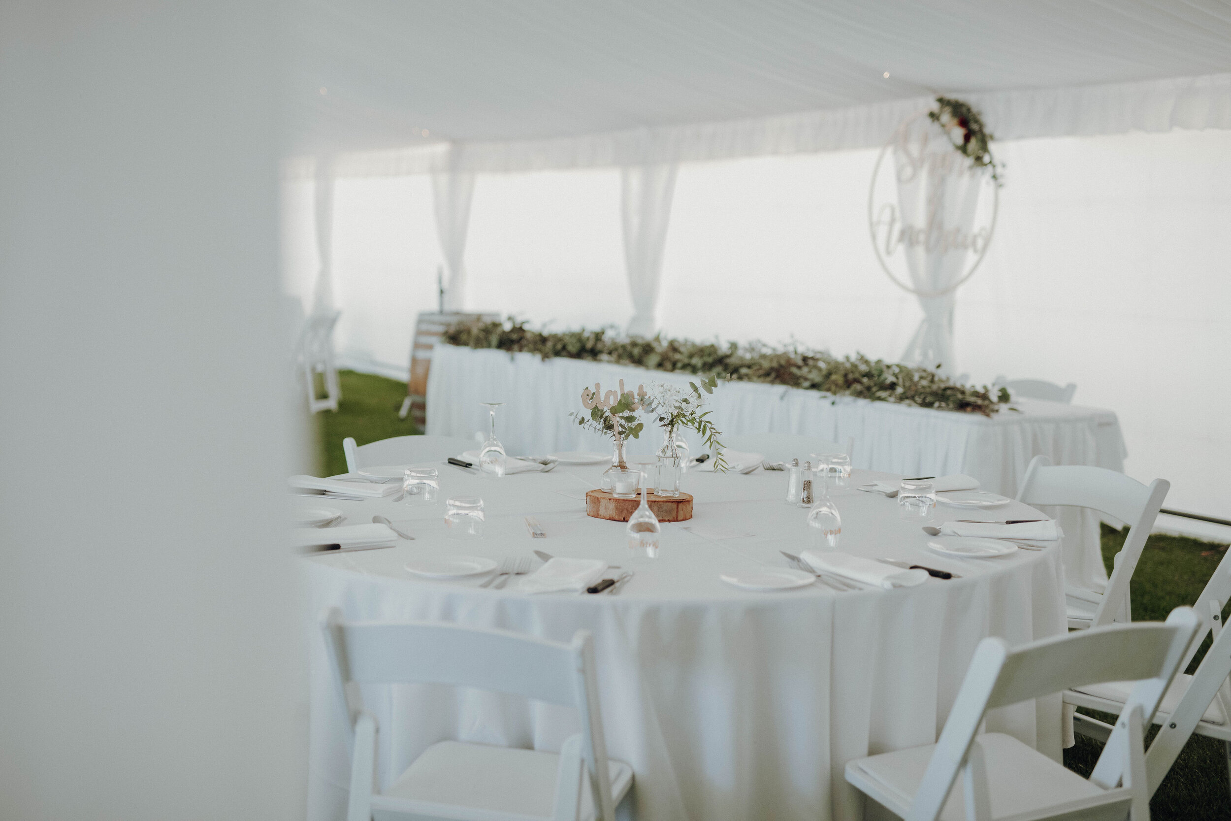 Large White Round Table Cloths