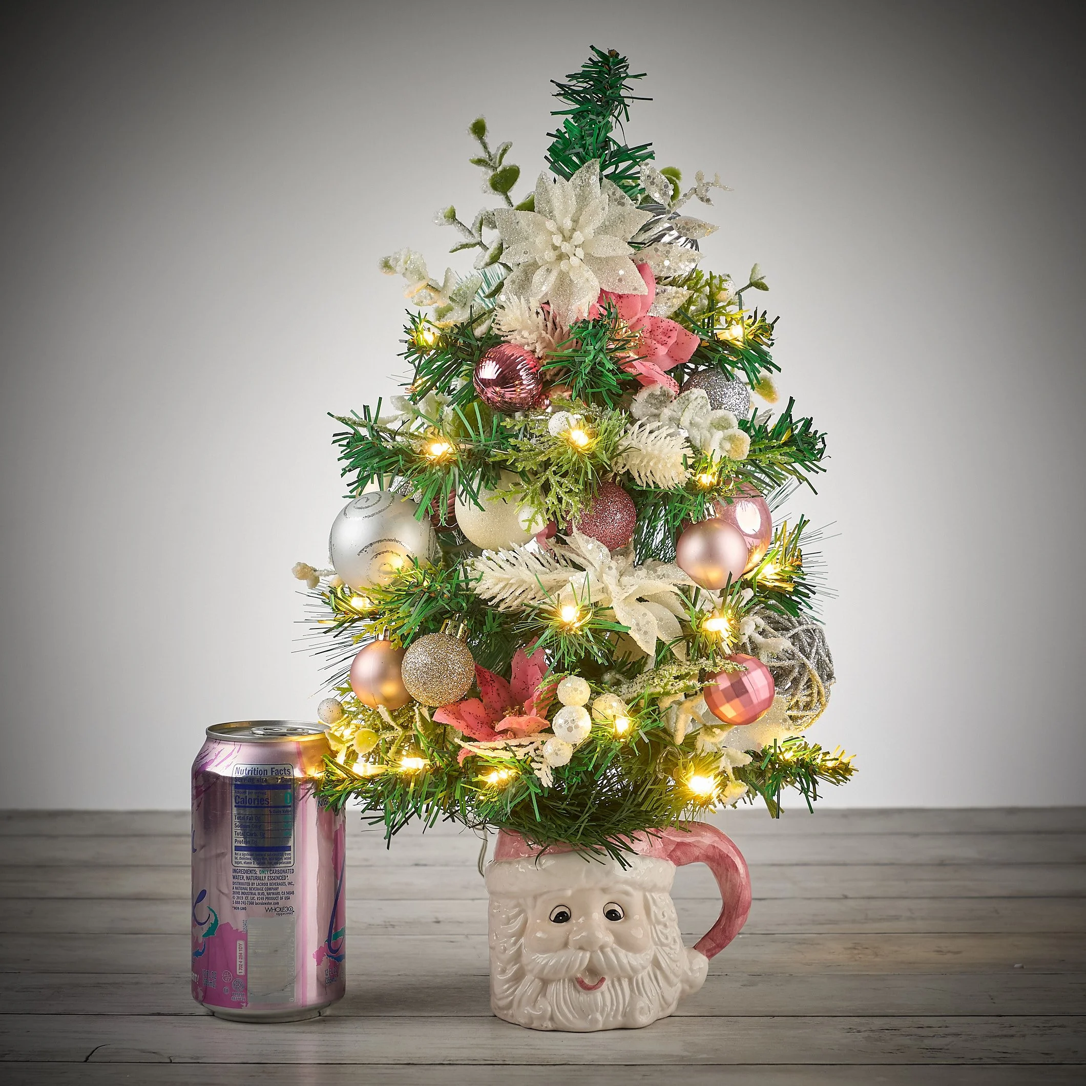 pinksanta0278.jpg