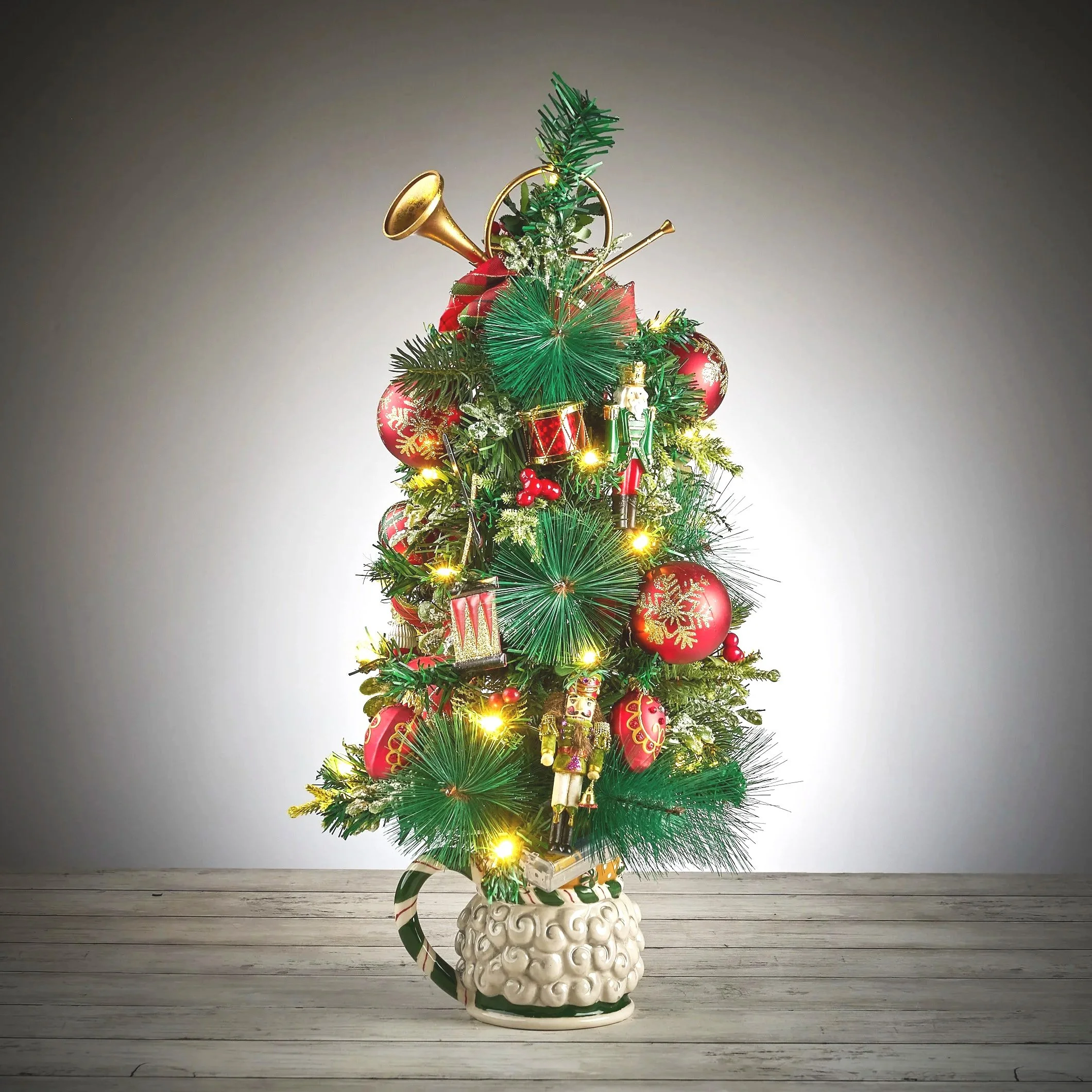 lg+green+nutcracker0015.jpg