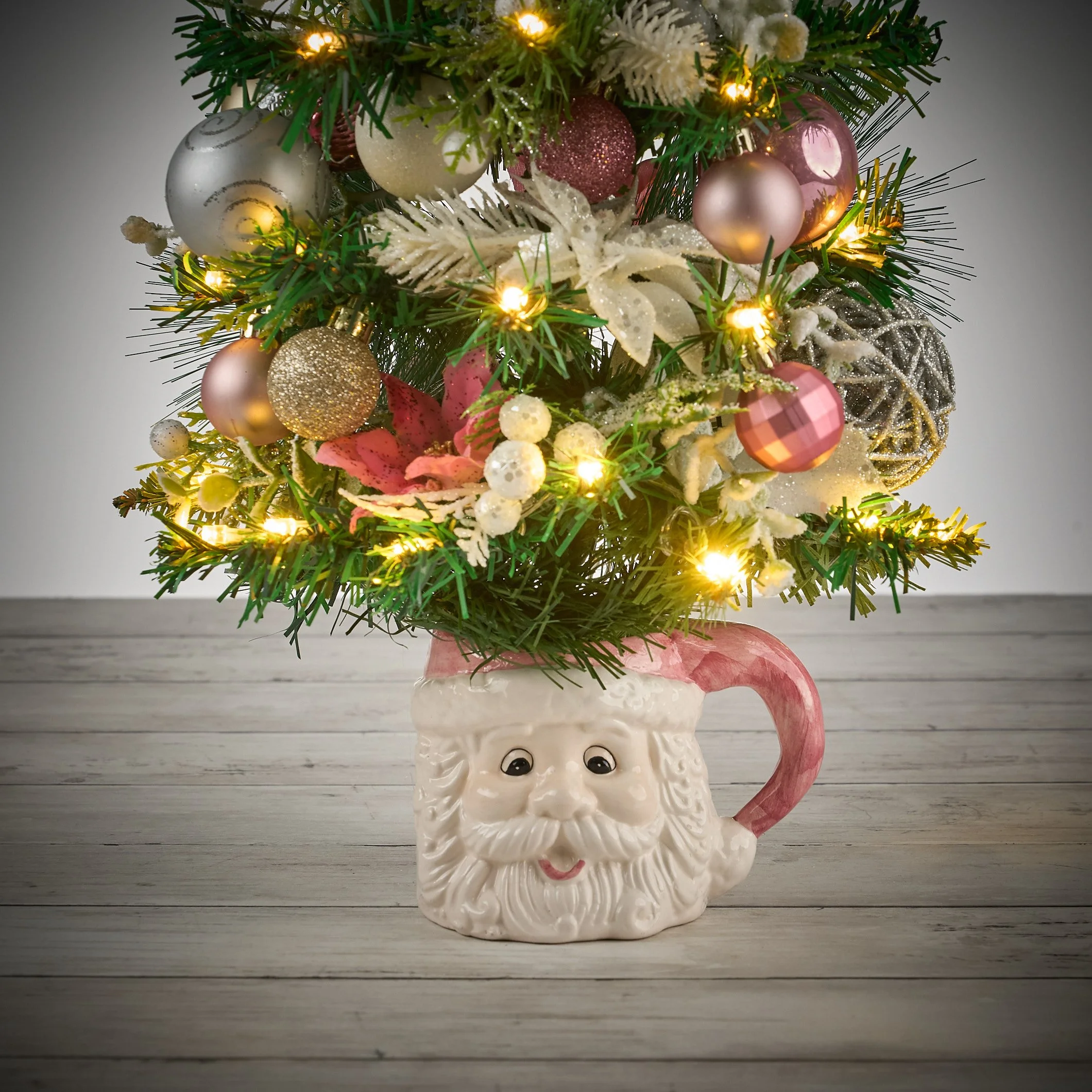 pinksanta0282.jpg