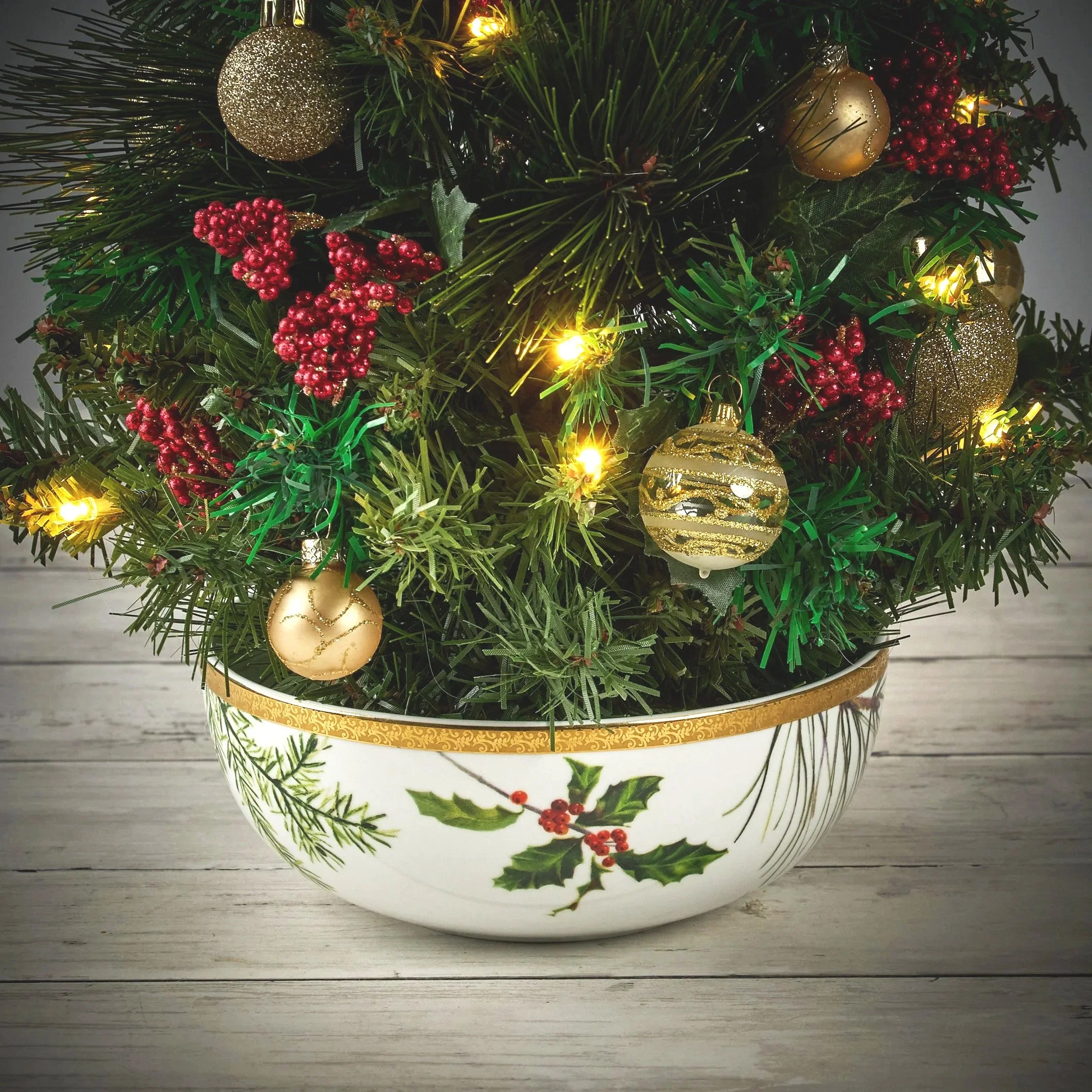 red+poinsettia+bowl0795.jpg