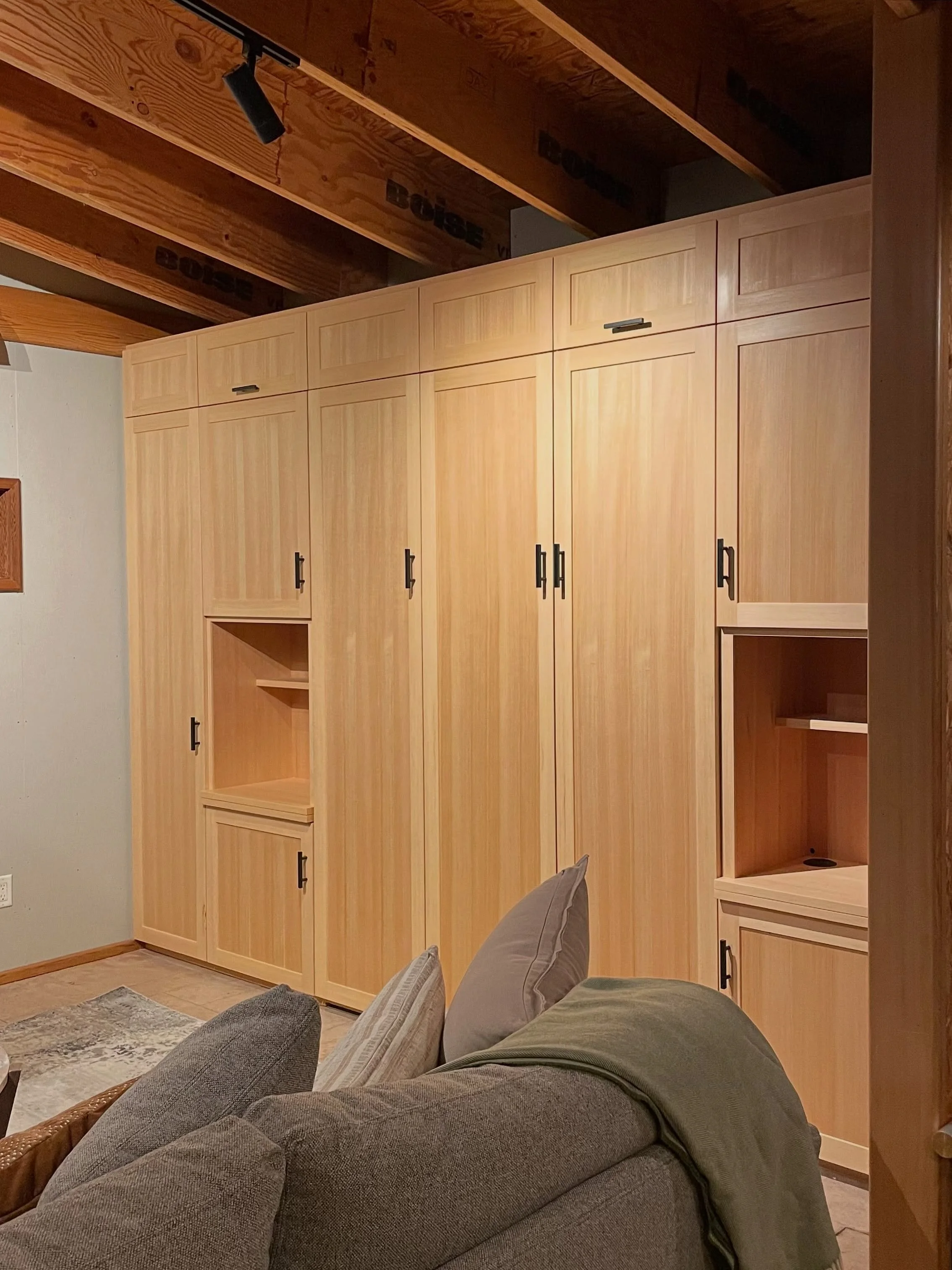 Finished up the install of this built in murphy bed unit yesterday. 

Vertical grain Douglas Fir throughout. Solid wood built in place face framing, laminated shelves, slide-out counters and Shaker fronts. It was a pleasure to work with such high qua