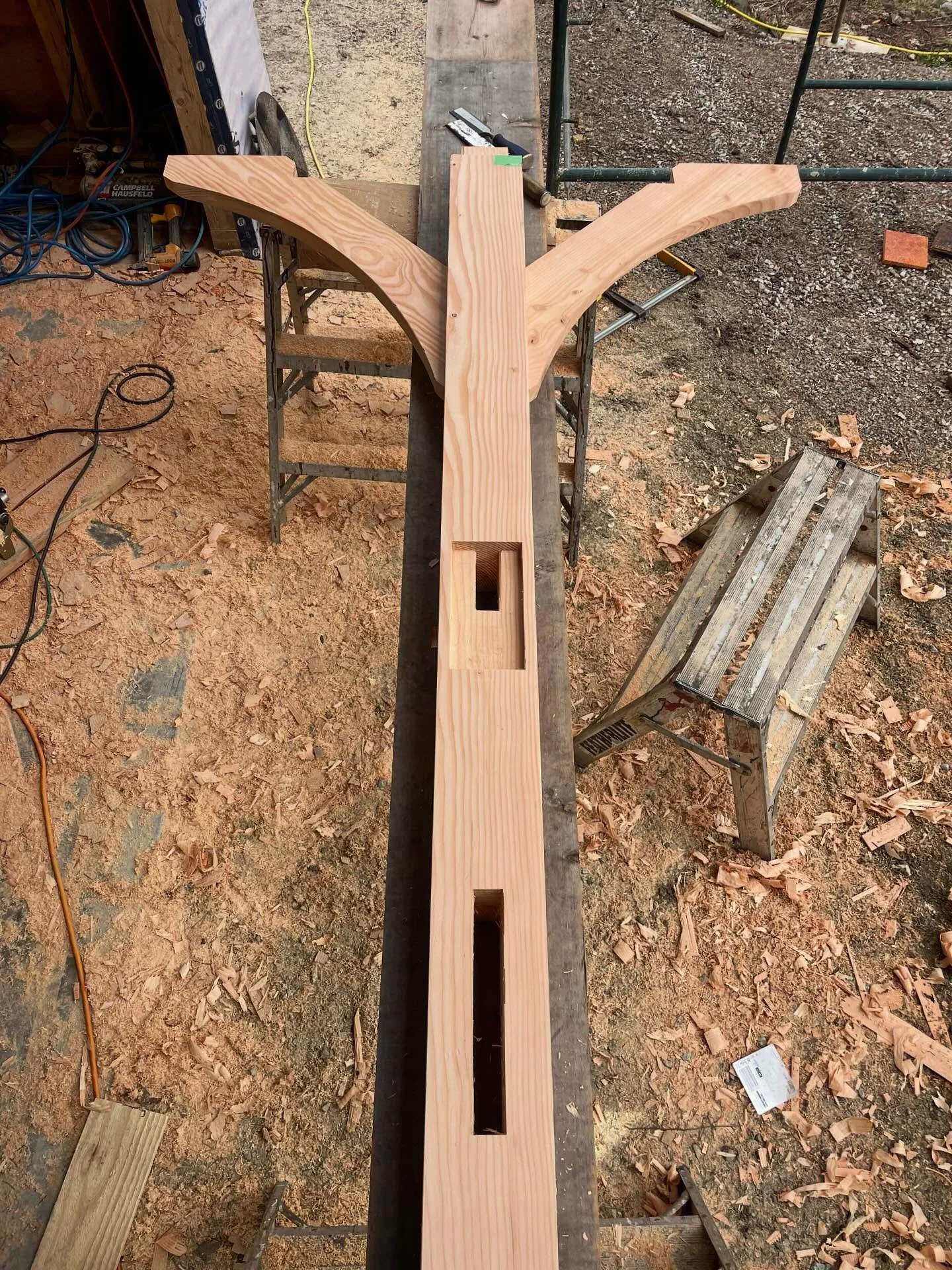 Notching a cool frame this week! Frame is for a large double bay port for a tractor and trailer. Looking forward to raising this one! 😊

#timberframing