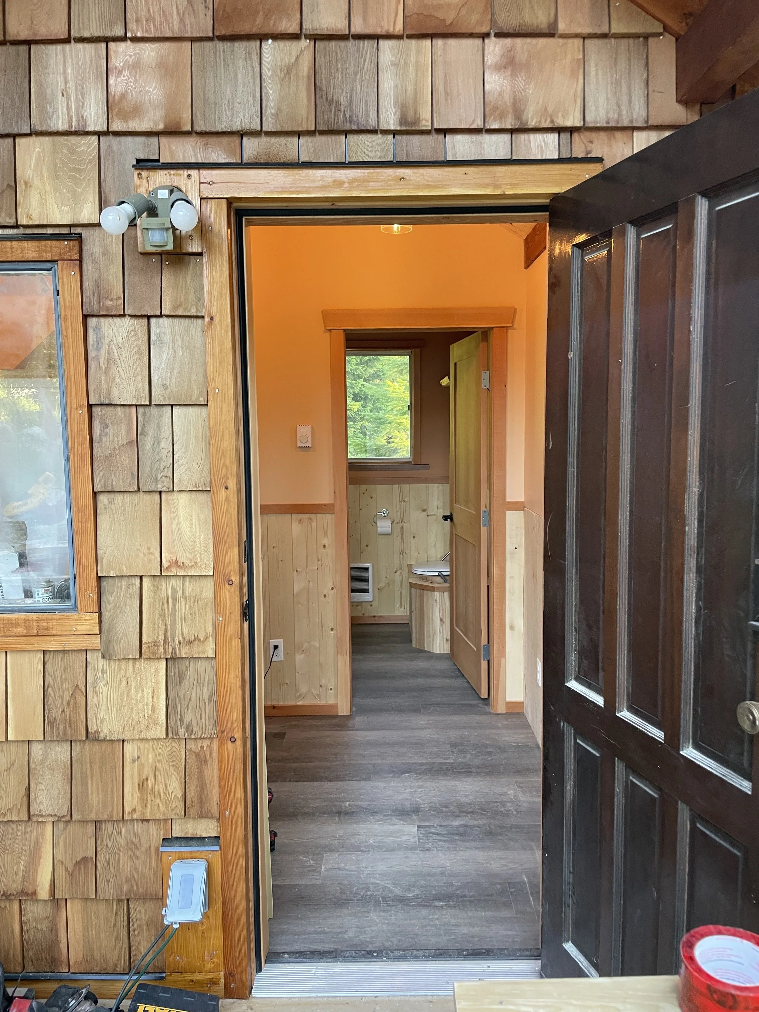 jackofallgrains-custom-carpentry-nelson-bc-wash-house-14.jpeg