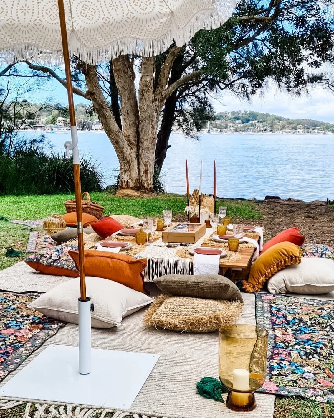 Luxury picnics in Lake Macquarie, the Hunter Valley, and Newcastle