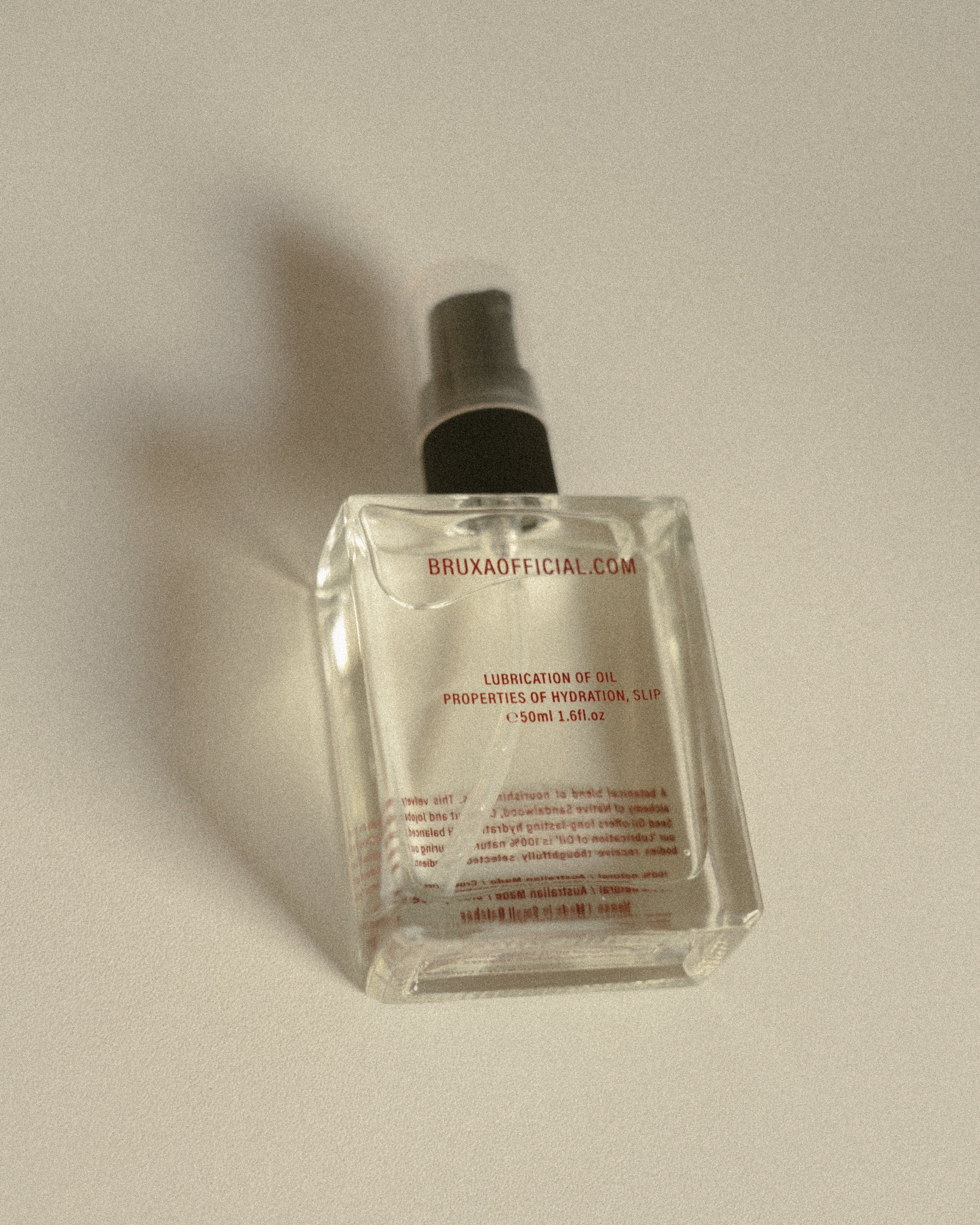 BRUXA_OILLUBE-09571.jpg