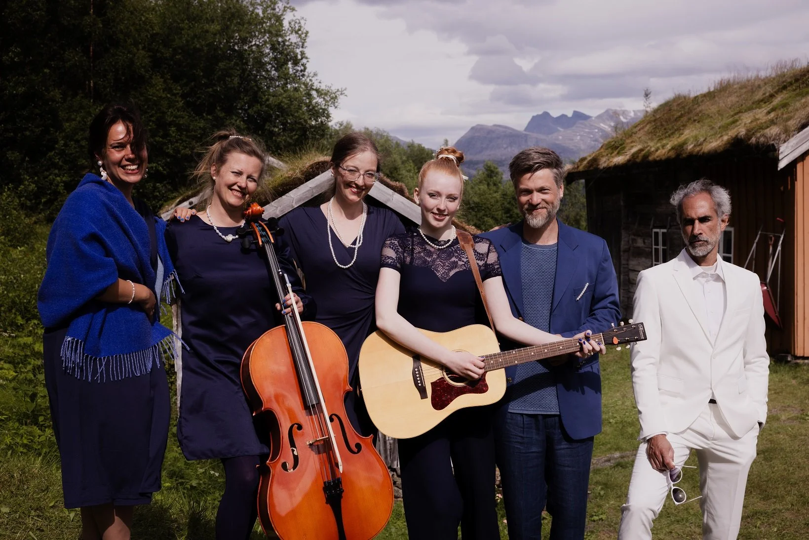 untitled shoot-7340-SMALL.jpg