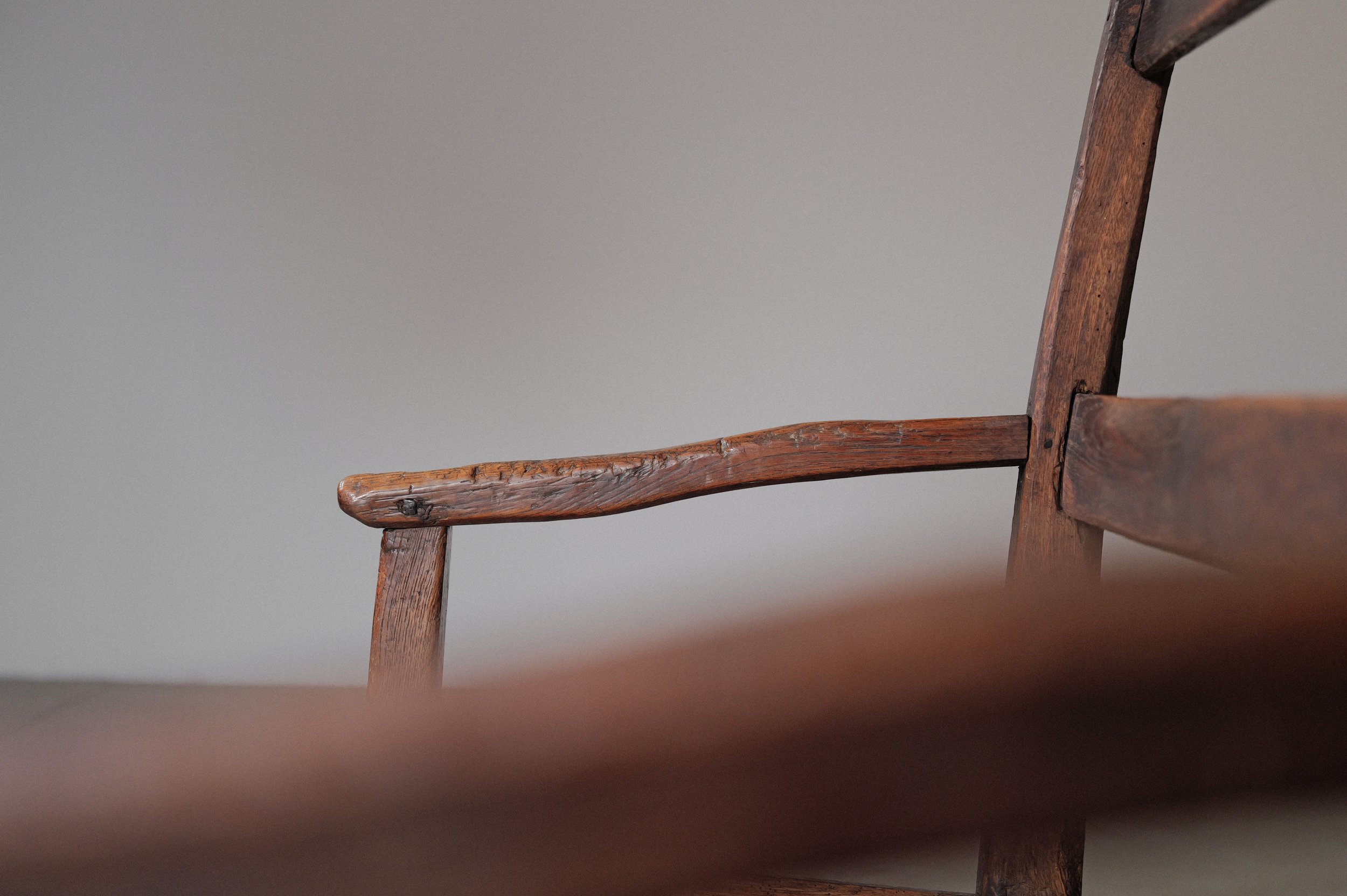20250408A2-BANC-ART-POPULAIRE-BOIS-MASSIF-19EME-SIECLE-ariege-12.jpg