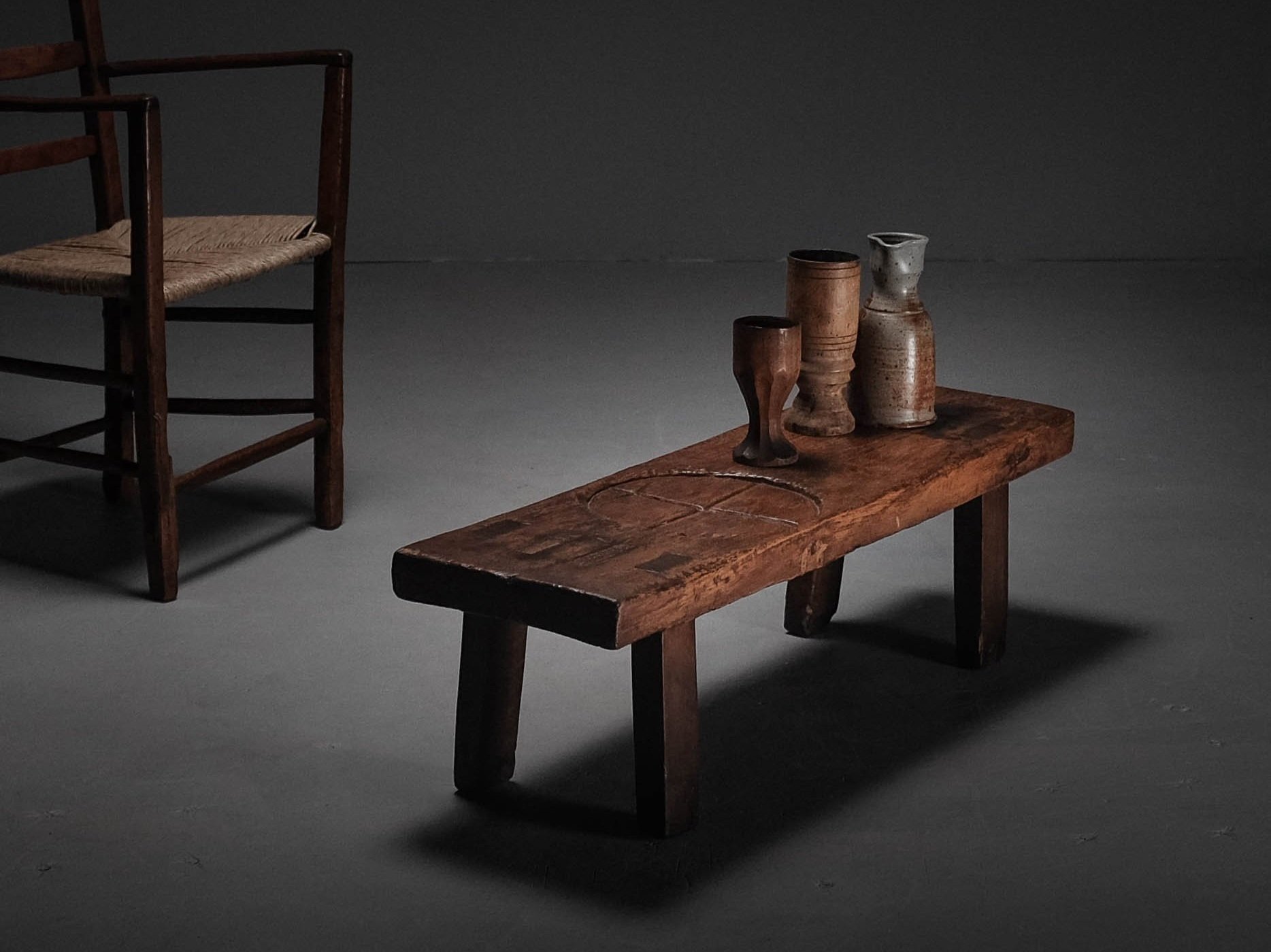 Table basse / égouttoir à fromage, Alpes, XIXème siècle