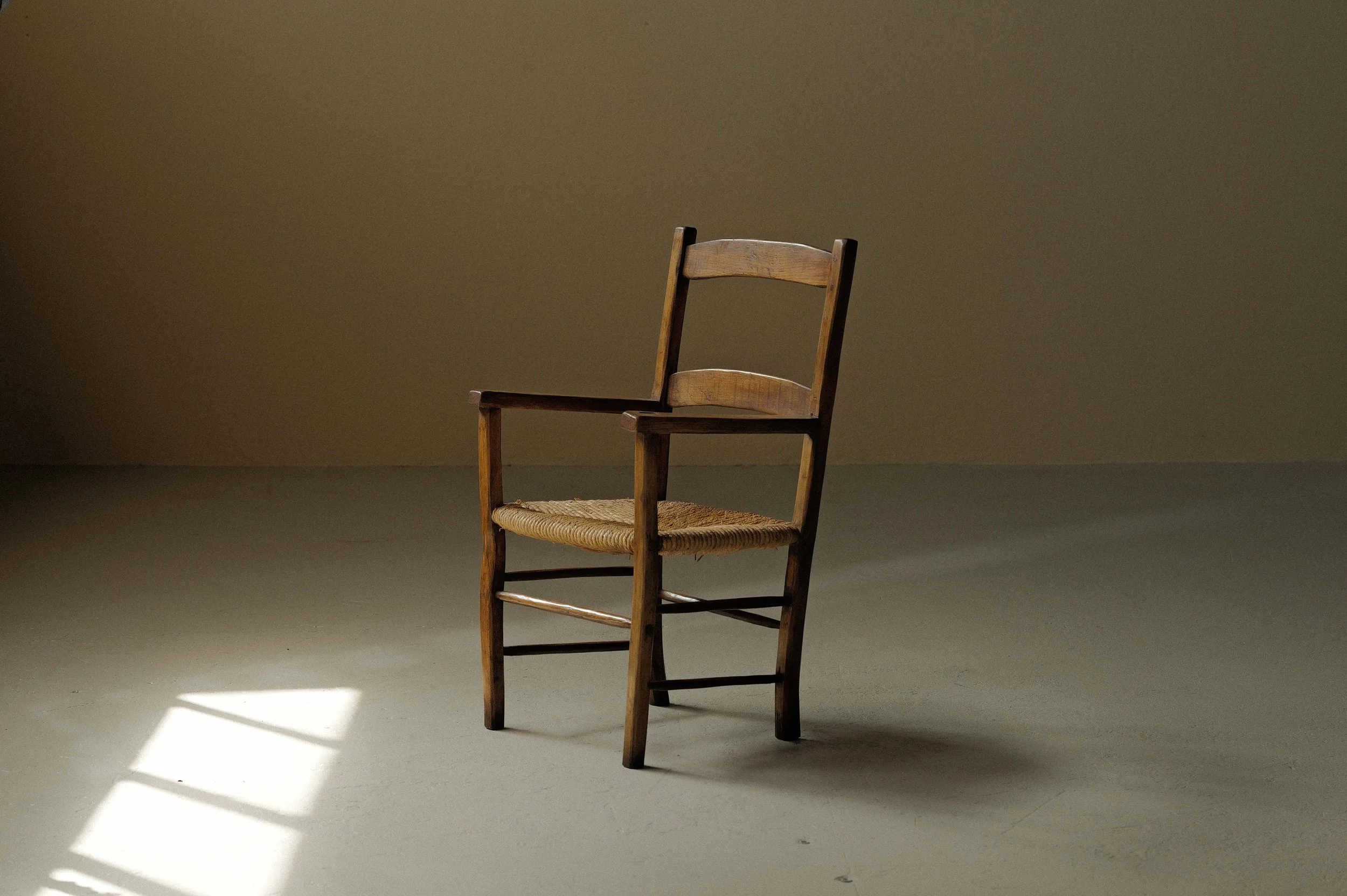 Fauteuil paillé, art-populaire, Auvergne, 1900