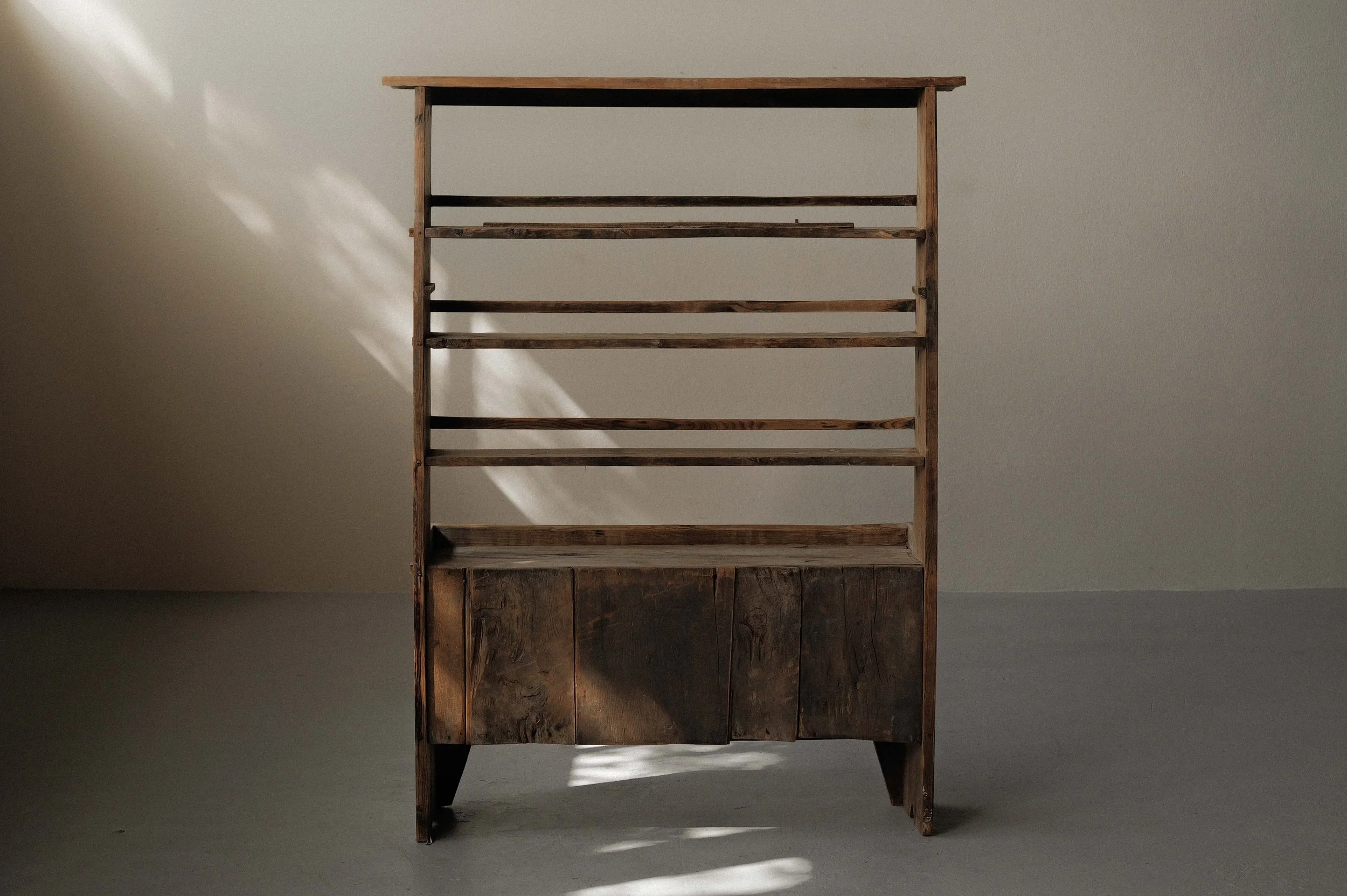 20250909M2-meuble-dressoir-art-populaire-pyrenees-19eme-siecle-19.jpg