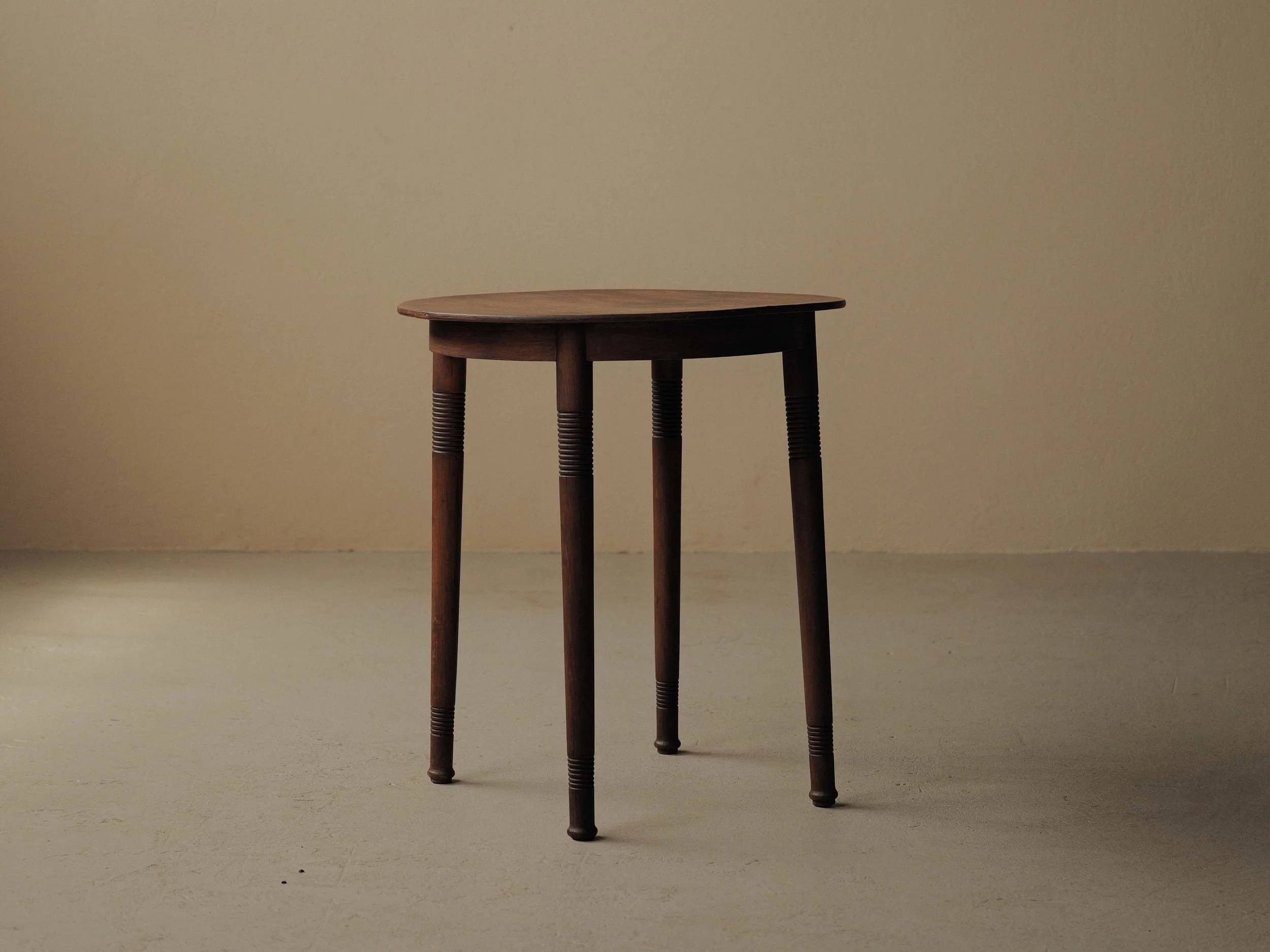 Table d’appoint ronde J. & J. Kohn, vers 1900