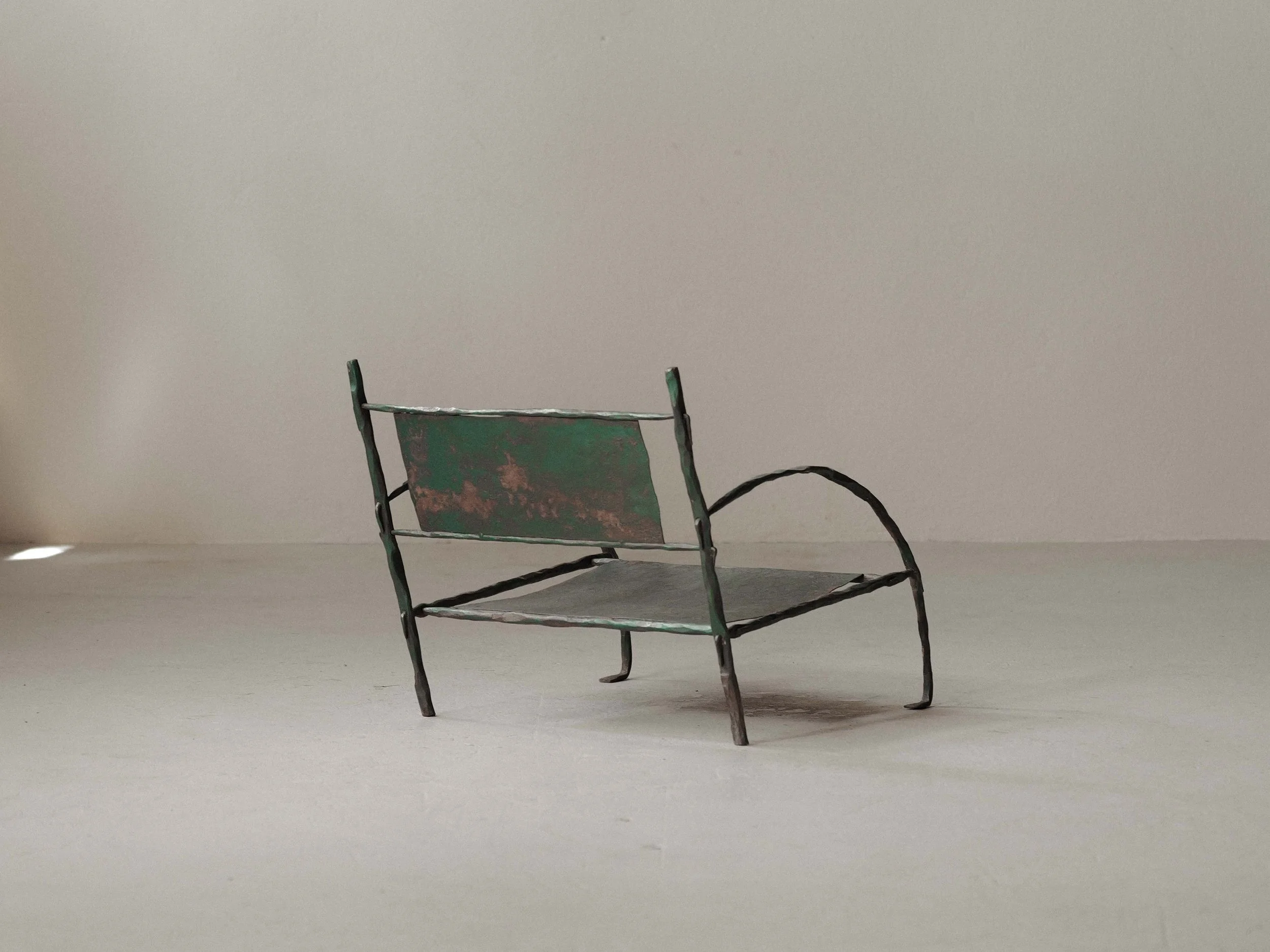 20260612A-fauteuil-en-fer-forge-travail-artisanal-Vers-1960-1970-18.jpg