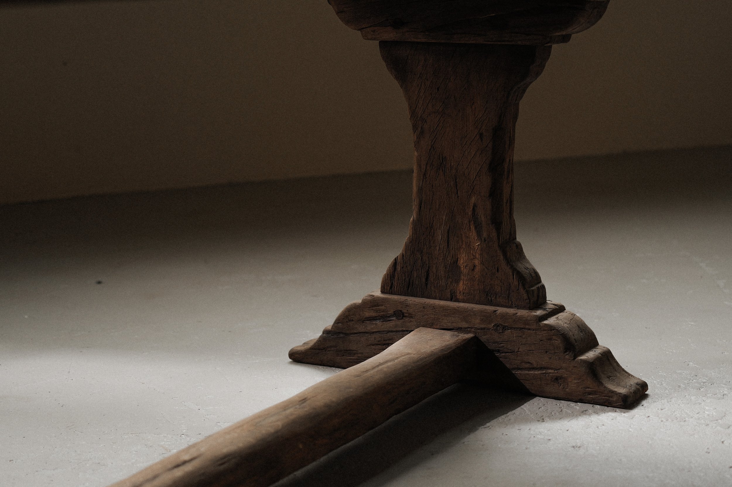 20250630T-table-monastere-chene-massif-1900-12.jpg