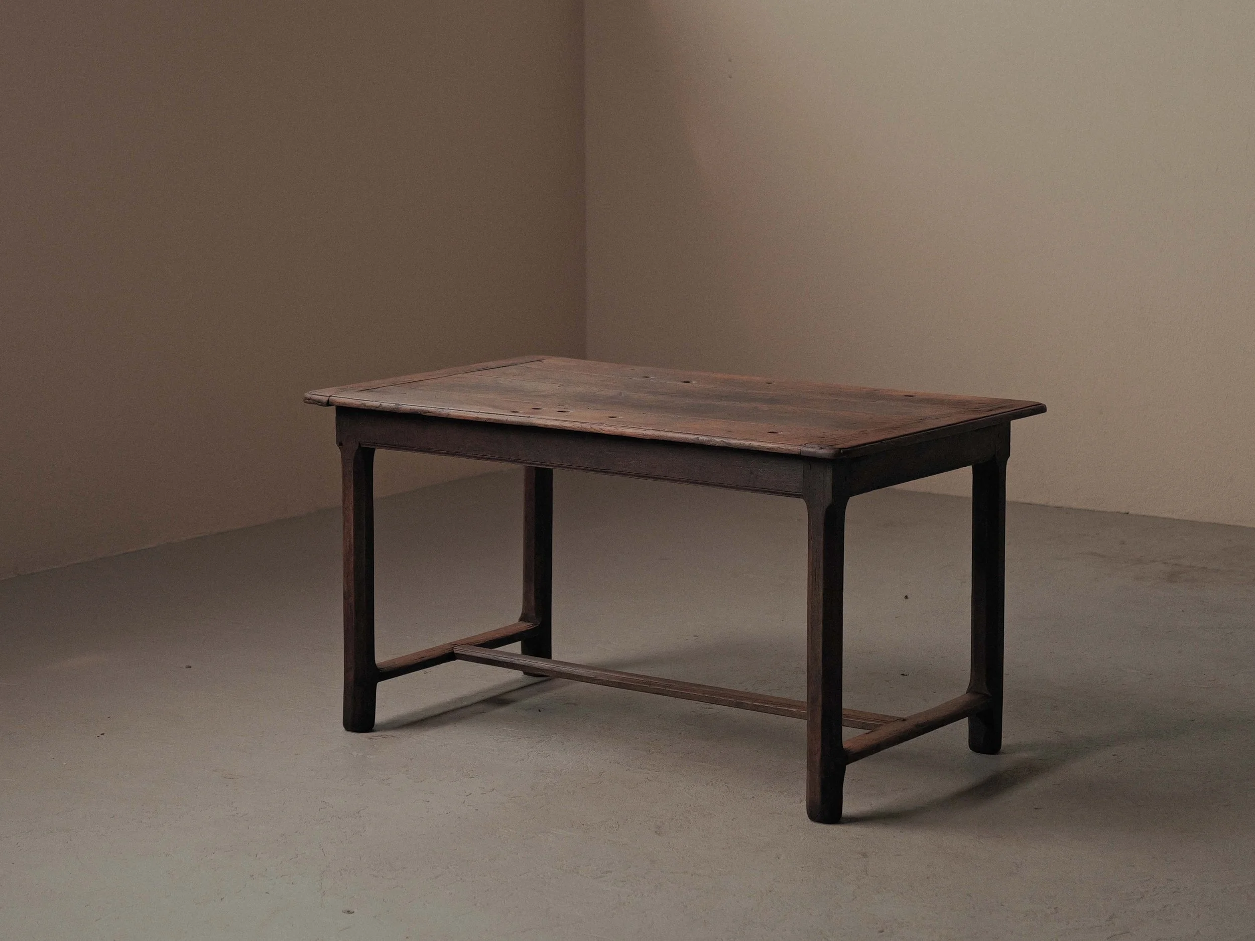 Table de ferme en chêne, Auvergne, XIXe siècle