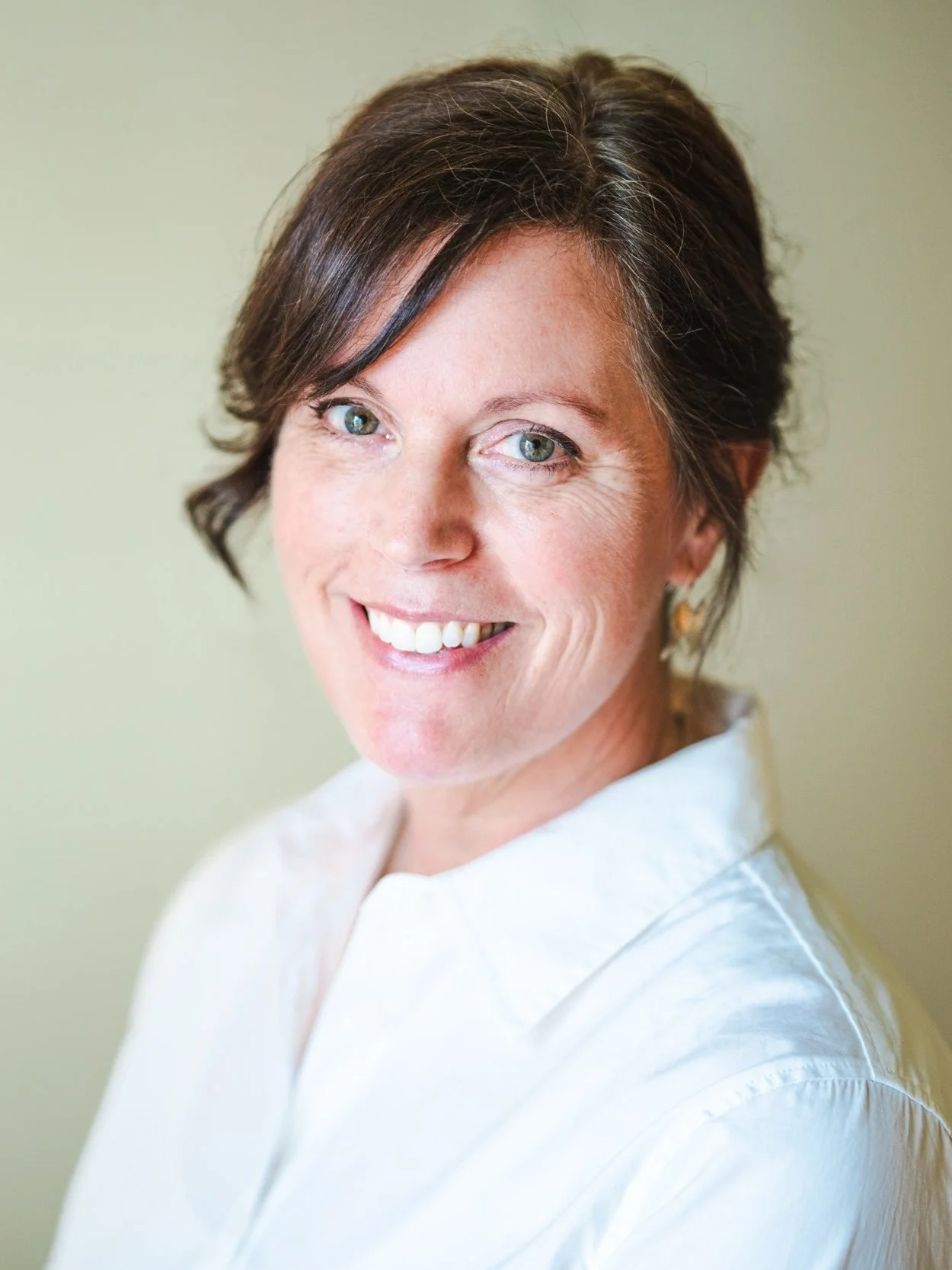 Dr. Lisa Polinsky, ND, at Circle Integrative Wellness in Victoria, BC