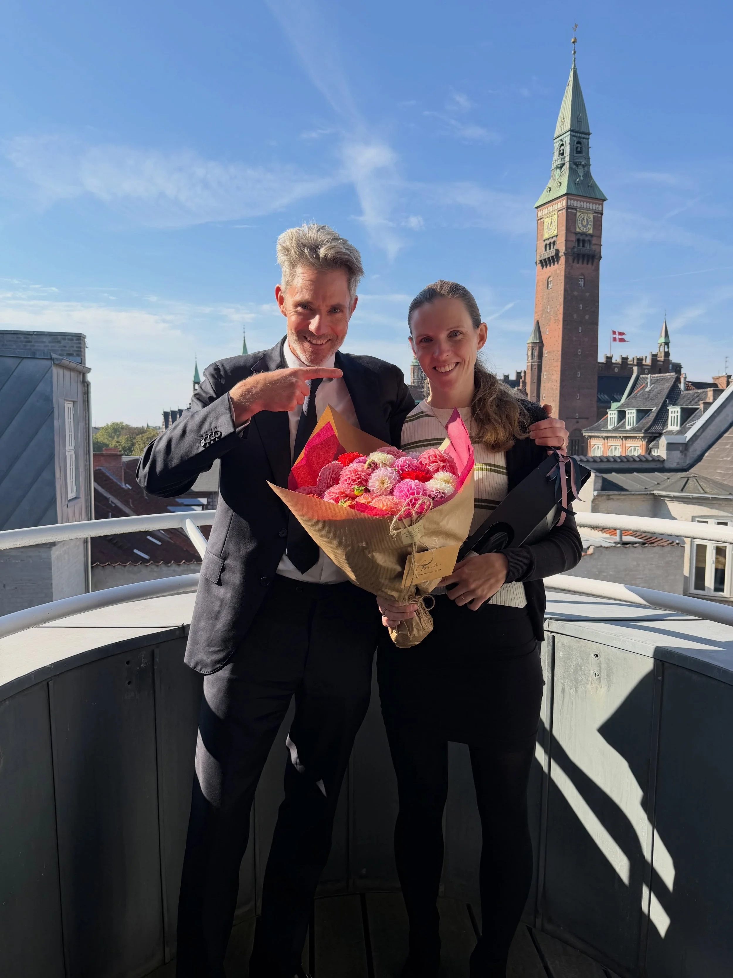 &Aring;&aring;&aring;&aring;h, k&aelig;reste Camilla (@camillaschultznielsen )

Du er den allerallerbedste. Tusind tak for de 5 f&oslash;rste &aring;r. Jeg er s&aring; lykkelig for, at du er hos mig og h&aring;ber, at du bliver for evigt ❤️

#udendig