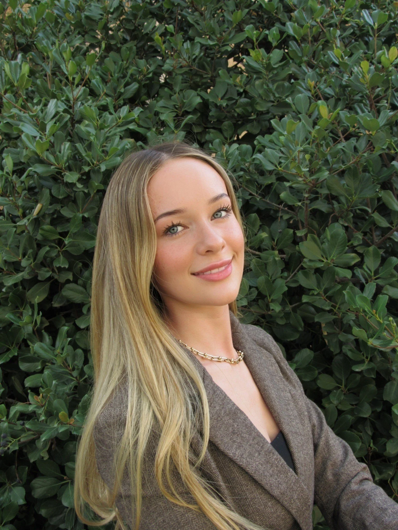 Mariana SmithLoan Officer