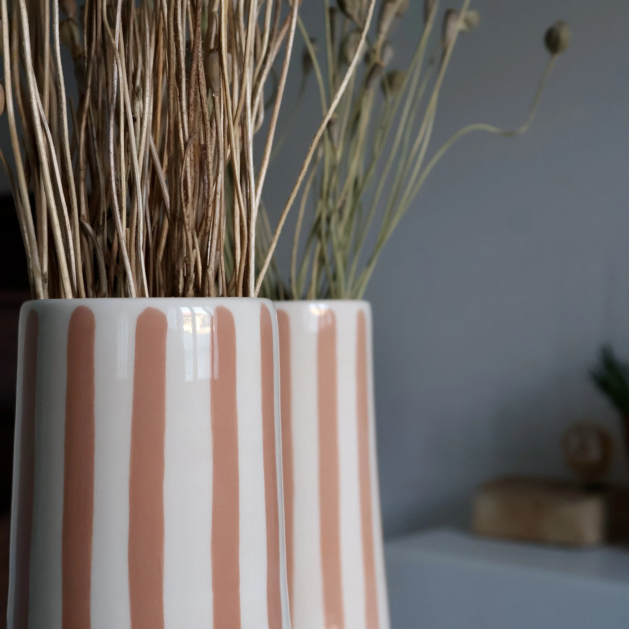 003-bernieceramique-vase-raye-terracotta-2.JPG