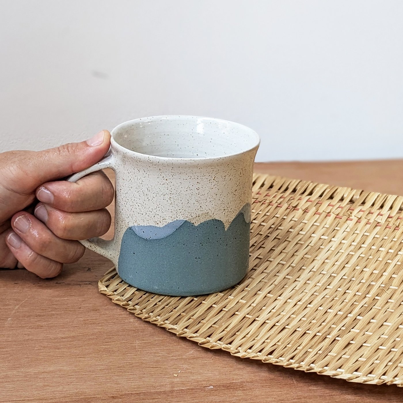 08-ToMo-mug-vagabond-3.jpg