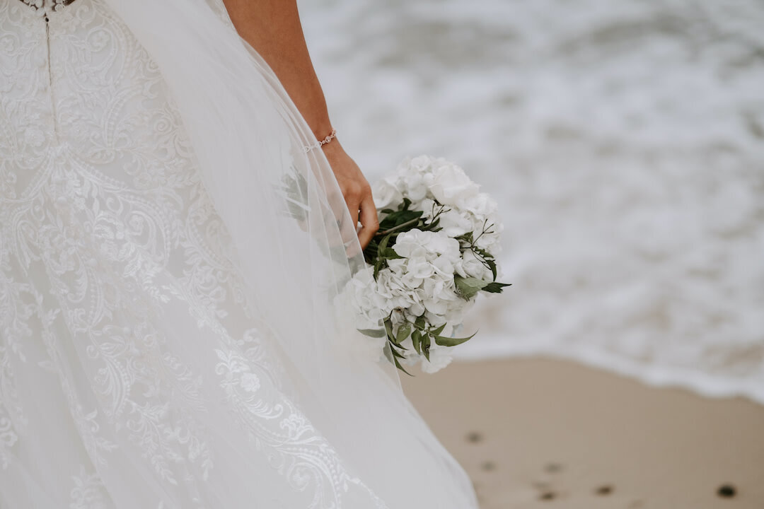 Bouquet by the ocean.jpg