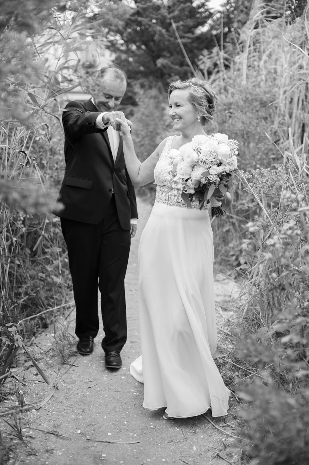 Couples shoot after beautiful wedding ceremony on Marthas vineyard.jpg